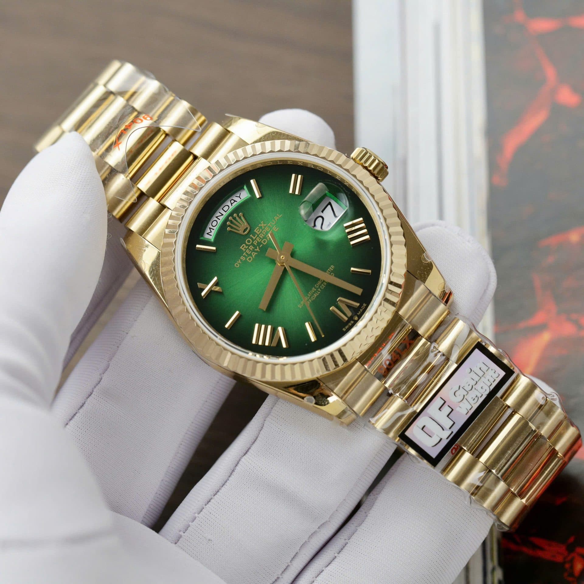 Dong-Ho-Rolex-Day-Date-128238-Rep-11-Mau-Xanh-La-Ombre-Trong-Luong-158gram-Nha-May-QF-36mm-4-1