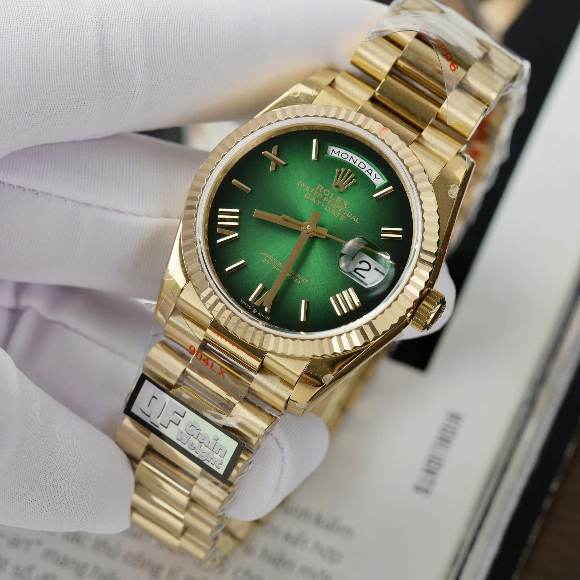 Dong-Ho-Rolex-Day-Date-128238-Rep-11-Mau-Xanh-La-Ombre-Trong-Luong-158gram-Nha-May-QF-36mm-7-1