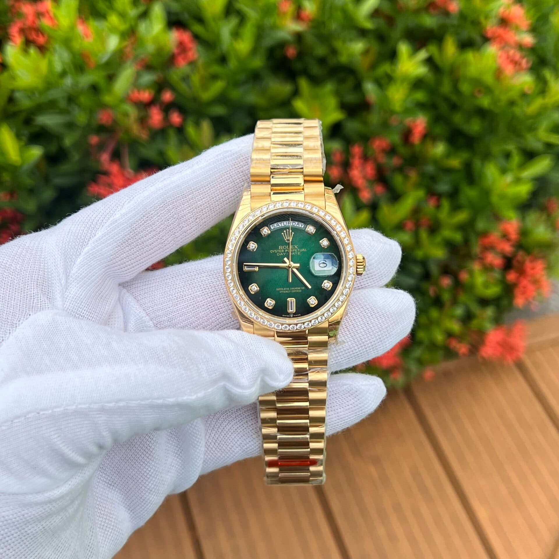 Dong-Ho-Rolex-Day-Date-128348RBR-Mat-So-Ombre-Xanh-La-EW-36mm-2-1