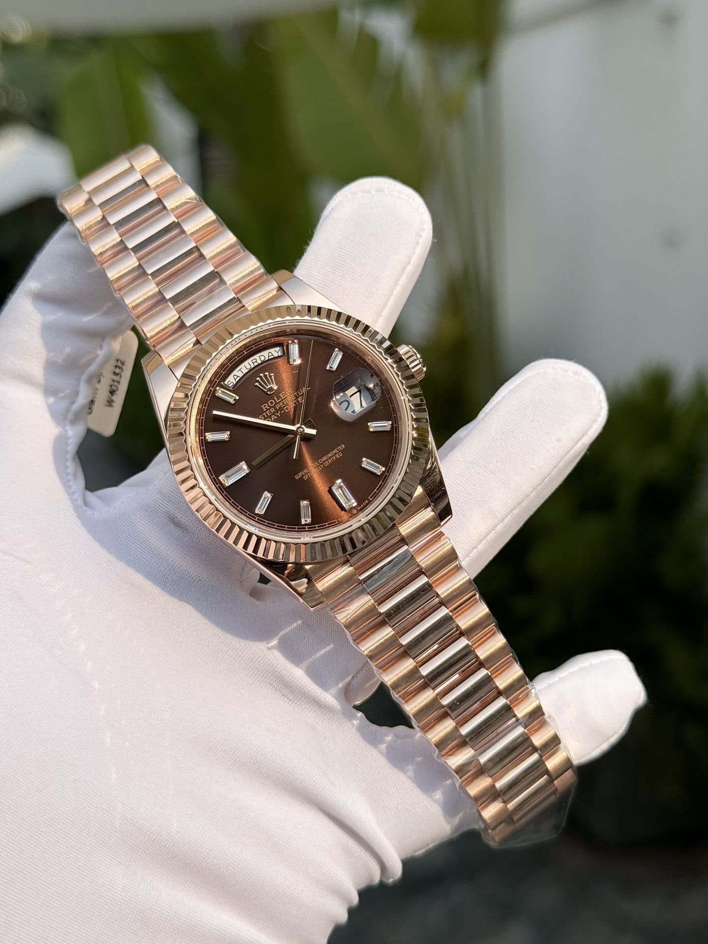 Dong-Ho-Rolex-Day-Date-228235-Boc-Vang-18K-Mat-Chocolate-GM-176-Gram-1-1