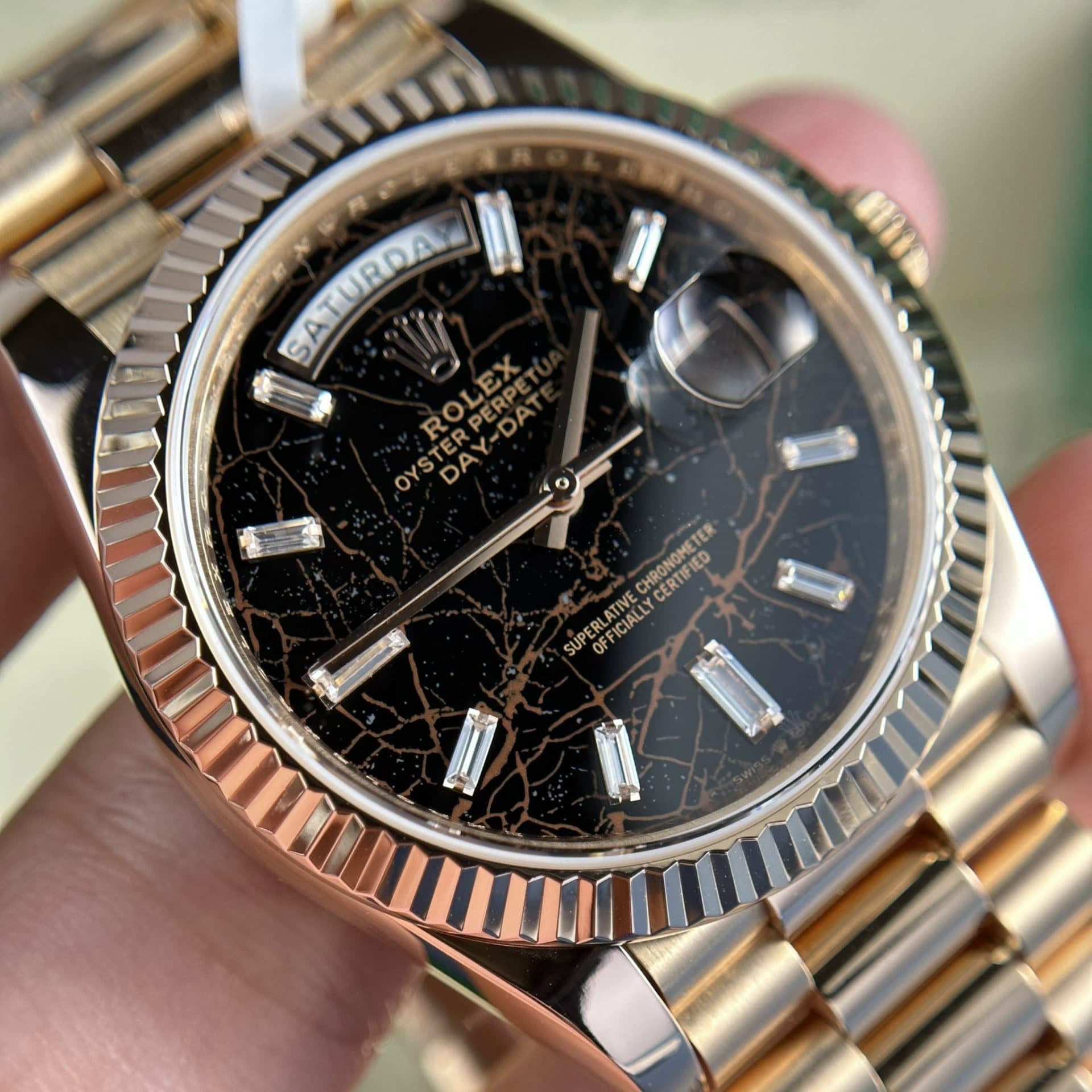Dong-Ho-Rolex-Day-Date-228235-Boc-Vang-18K-Mat-Nham-Thach-178-Gram-40mm-9-1