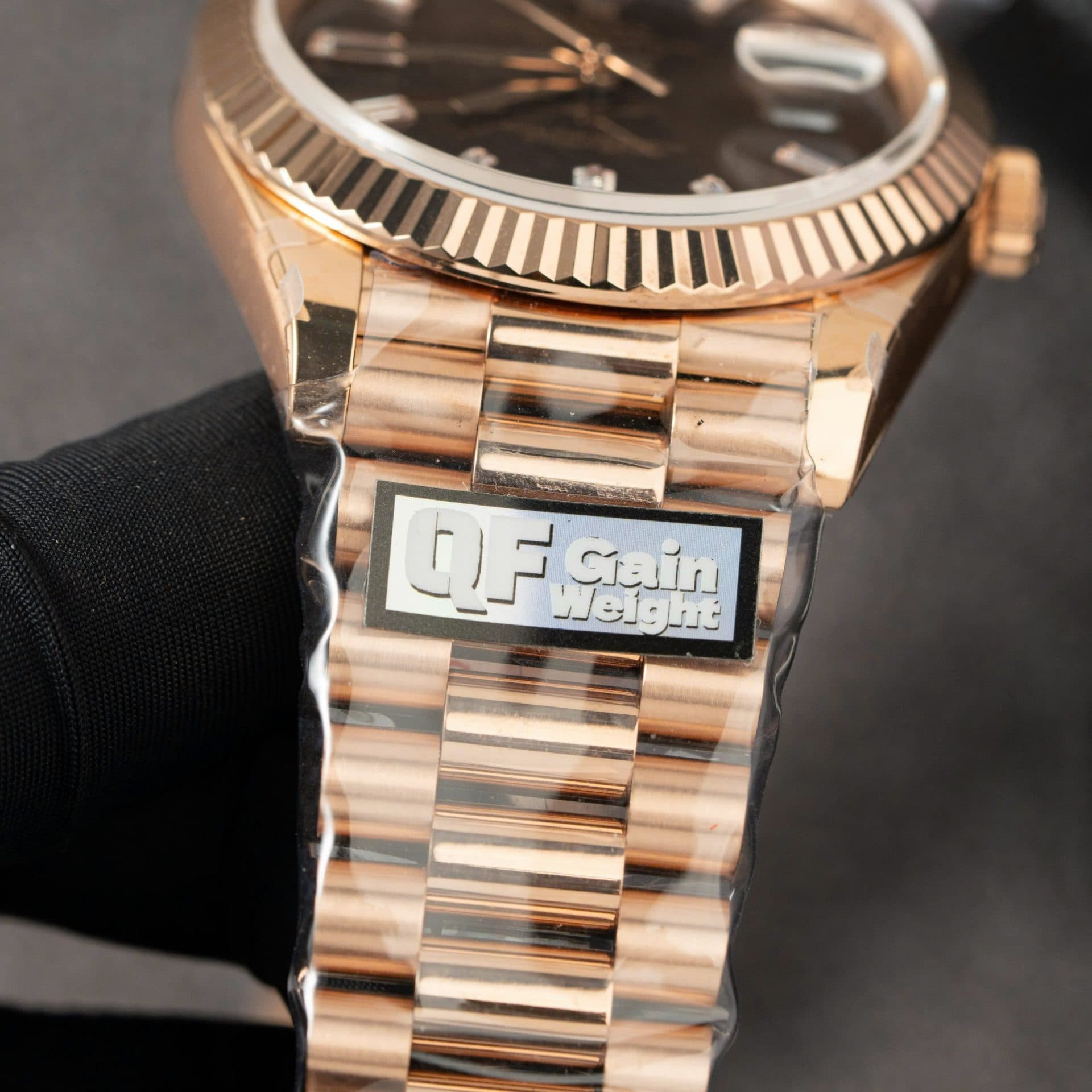Dong-Ho-Rolex-Day-Date-228235-Replica-11-Mat-Chocolate-Trong-Luong-185gram-Nha-May-QF-40mm-7-1