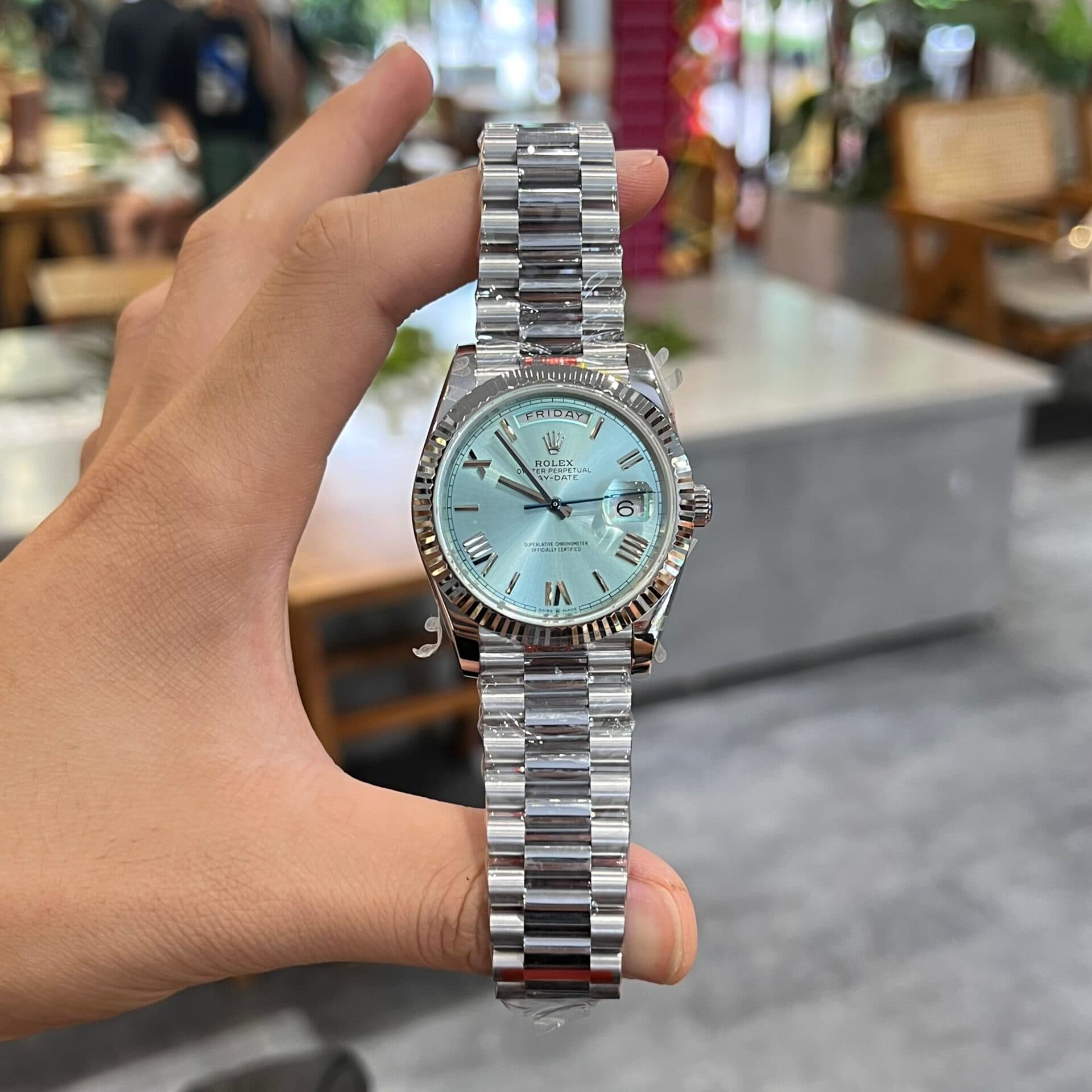 Dong-Ho-Rolex-Day-Date-228236-Mat-Xanh-Bang-Nha-May-GM-40mm-4-1