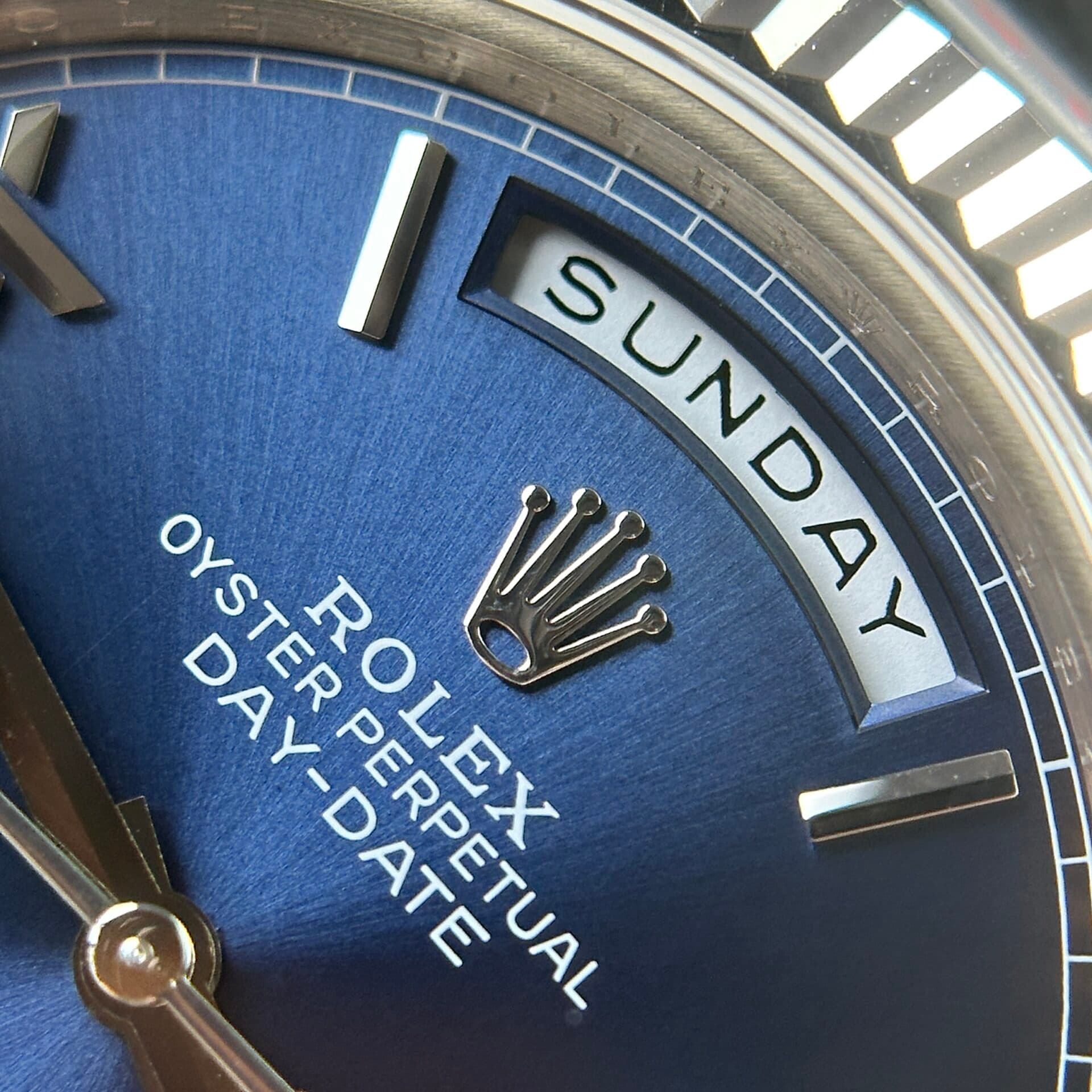 Dong-Ho-Rolex-Day-Date-228236-Replica-11-Tinh-Chinh-167gram-GM-V3-40mm-10-1