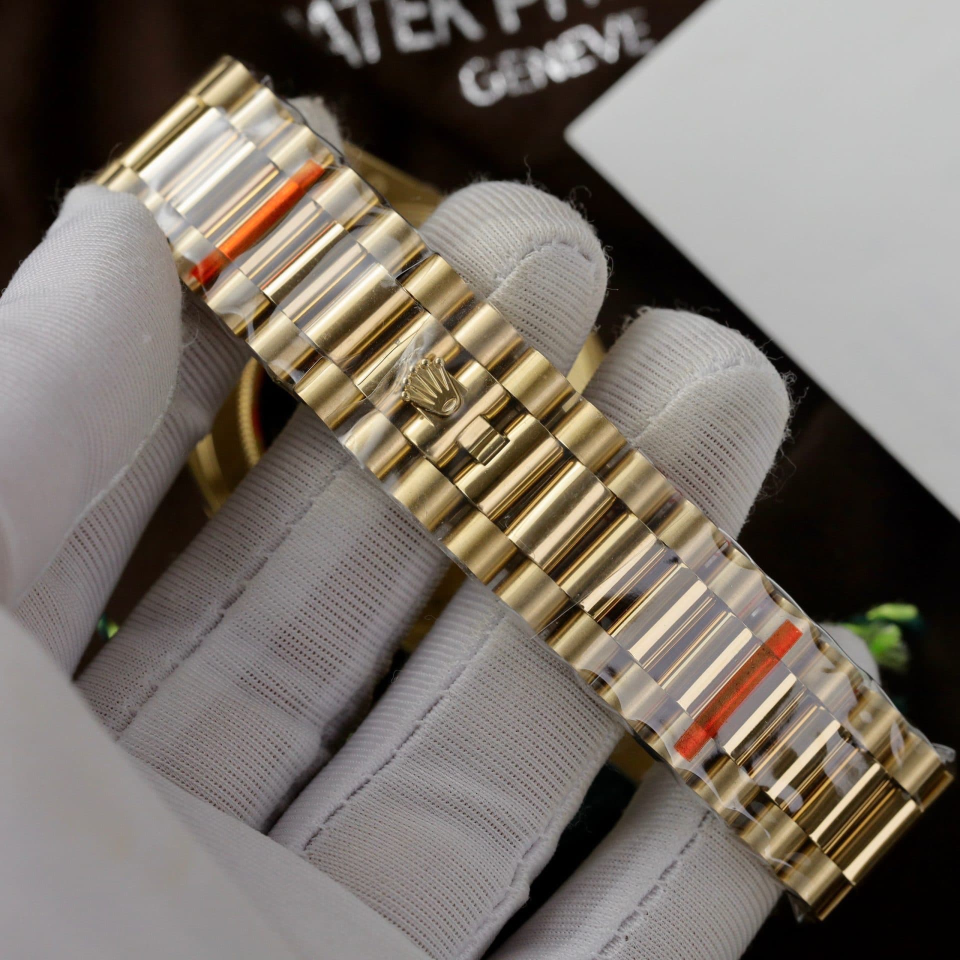 Dong-Ho-Rolex-Day-Date-228238-0069-Green-Ombre-Replica-11-QF-Factory-185-Grams-40mm-2-1