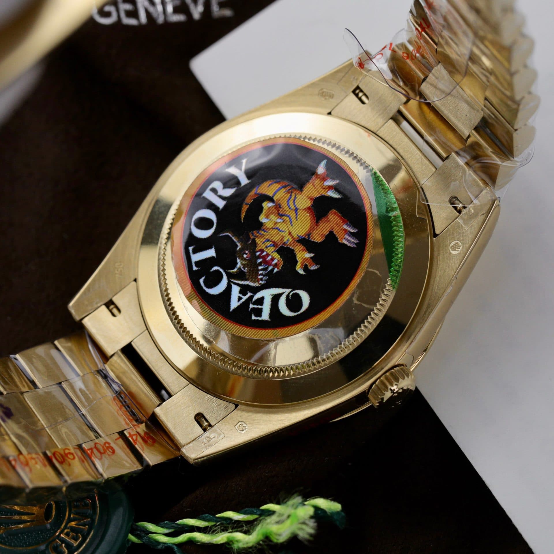 Dong-Ho-Rolex-Day-Date-228238-0069-Green-Ombre-Replica-11-QF-Factory-185-Grams-40mm-4-1