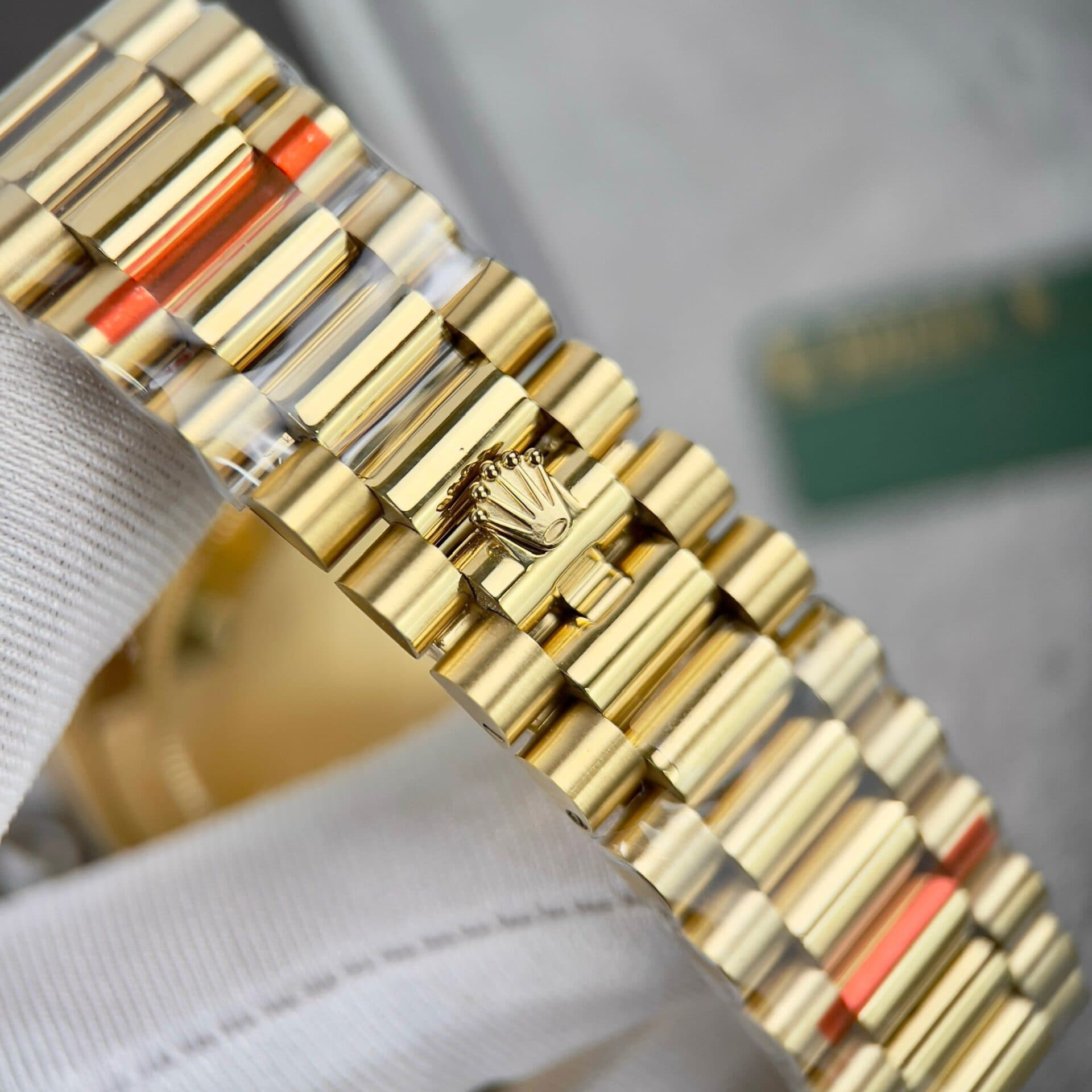 Dong-Ho-Rolex-Day-Date-228238-Replica-11-Mat-Den-Coc-Dinh-Da-GM-Factory-40mm-10-1