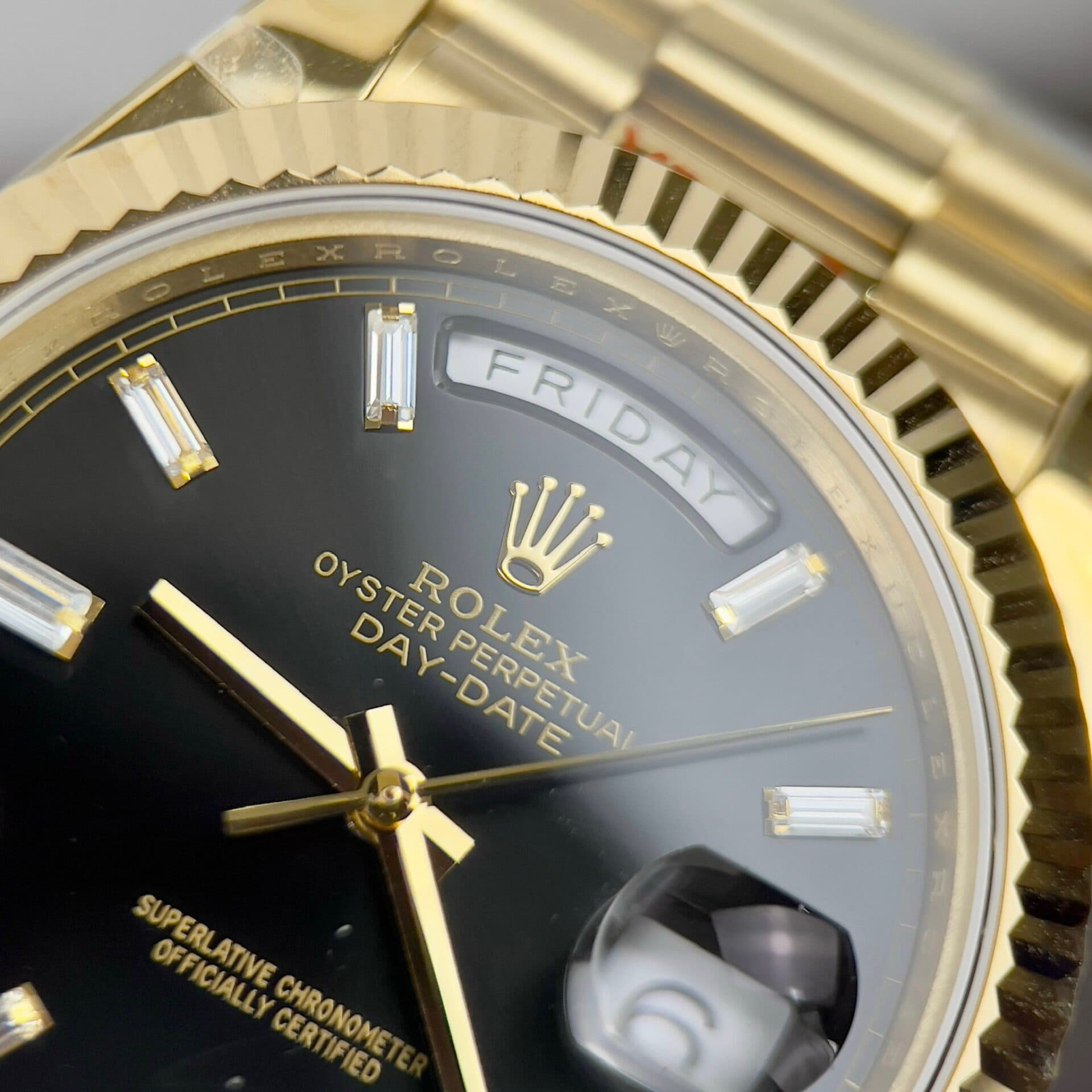 Dong-Ho-Rolex-Day-Date-228238-Replica-11-Mat-Den-Coc-Dinh-Da-GM-Factory-40mm-5-1