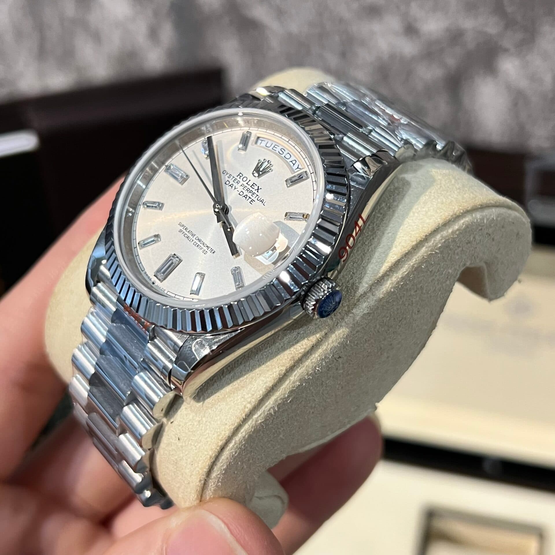 Dong-Ho-Rolex-Day-Date-228239-Replica-11-Tinh-Chinh-166gr-GM-V2-40mm-5-1