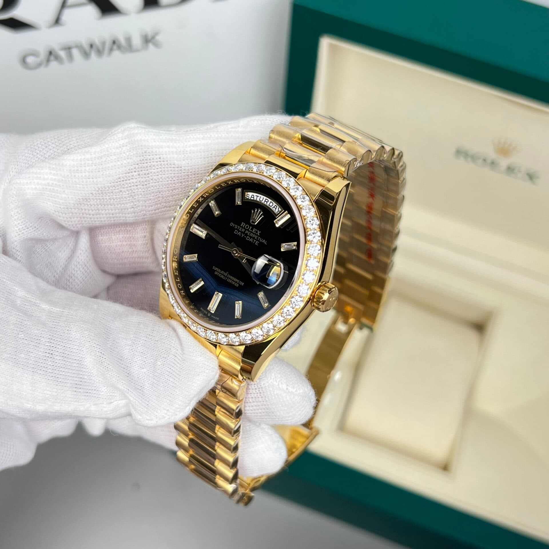 Dong-Ho-Rolex-Day-Date-Boc-Vang-18K-Mat-So-Den-GM-V2-3-1