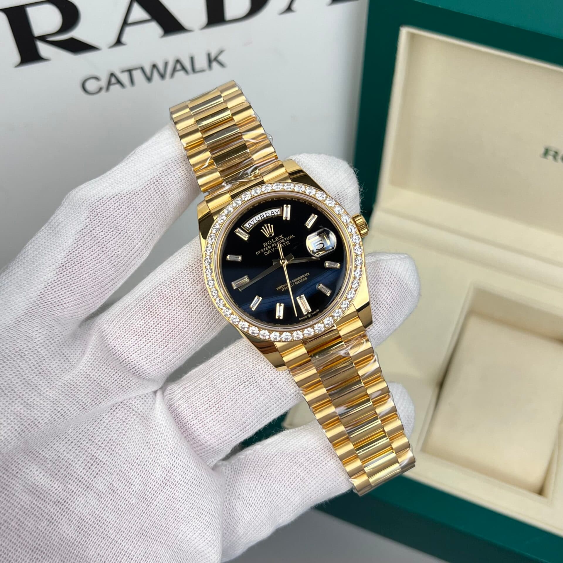 Dong-Ho-Rolex-Day-Date-Boc-Vang-18K-Mat-So-Den-GM-V2-5-1
