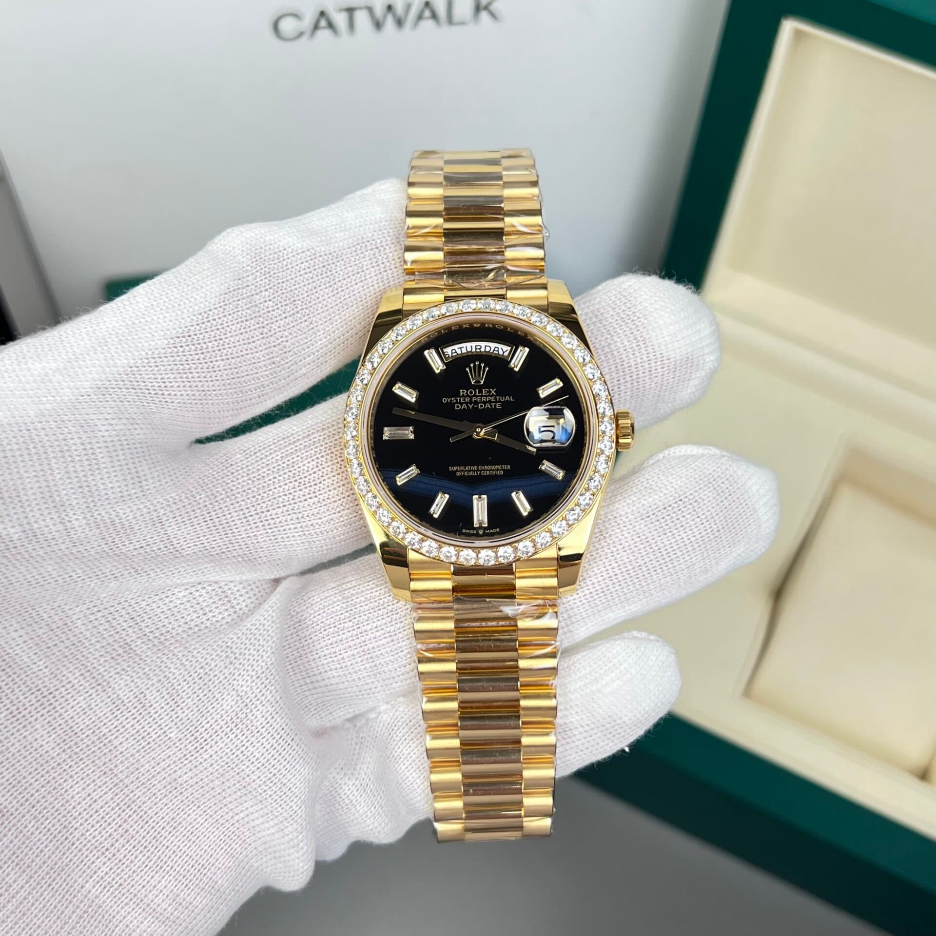 Dong-Ho-Rolex-Day-Date-Boc-Vang-18K-Mat-So-Den-GM-V2-7-1