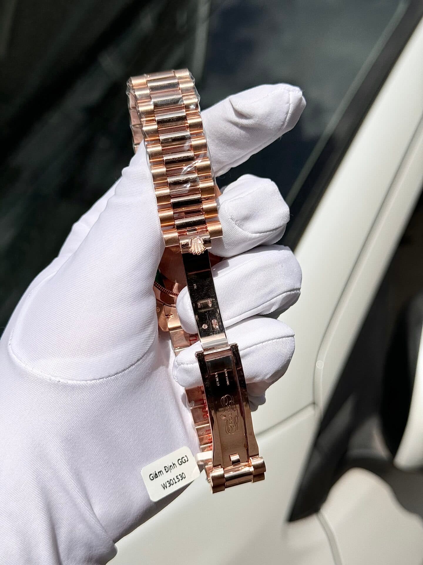Dong-Ho-Rolex-Day-Date-Boc-Vang-Dinh-Moissanite-Full-Mat-GM-V2-40mm-4-1