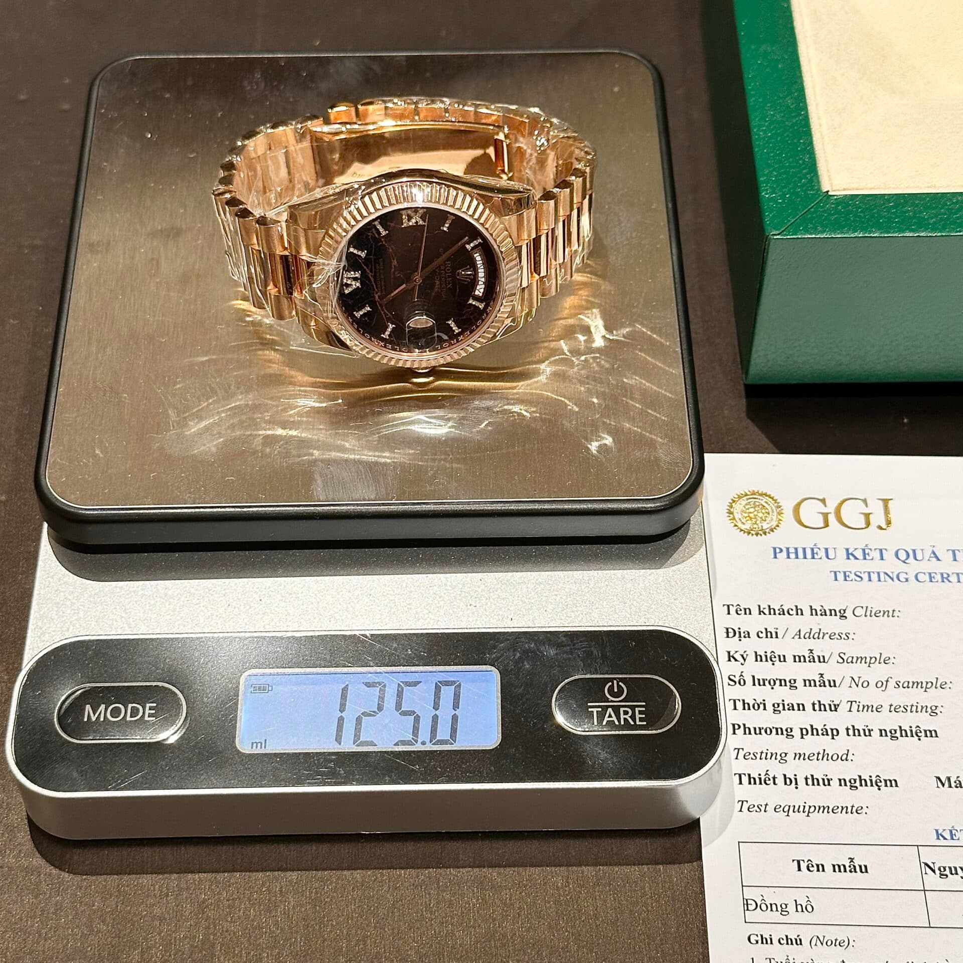 Dong-Ho-Rolex-Day-Date-Boc-Vang-Hong-Mat-Nham-Thach-40mm-5-1