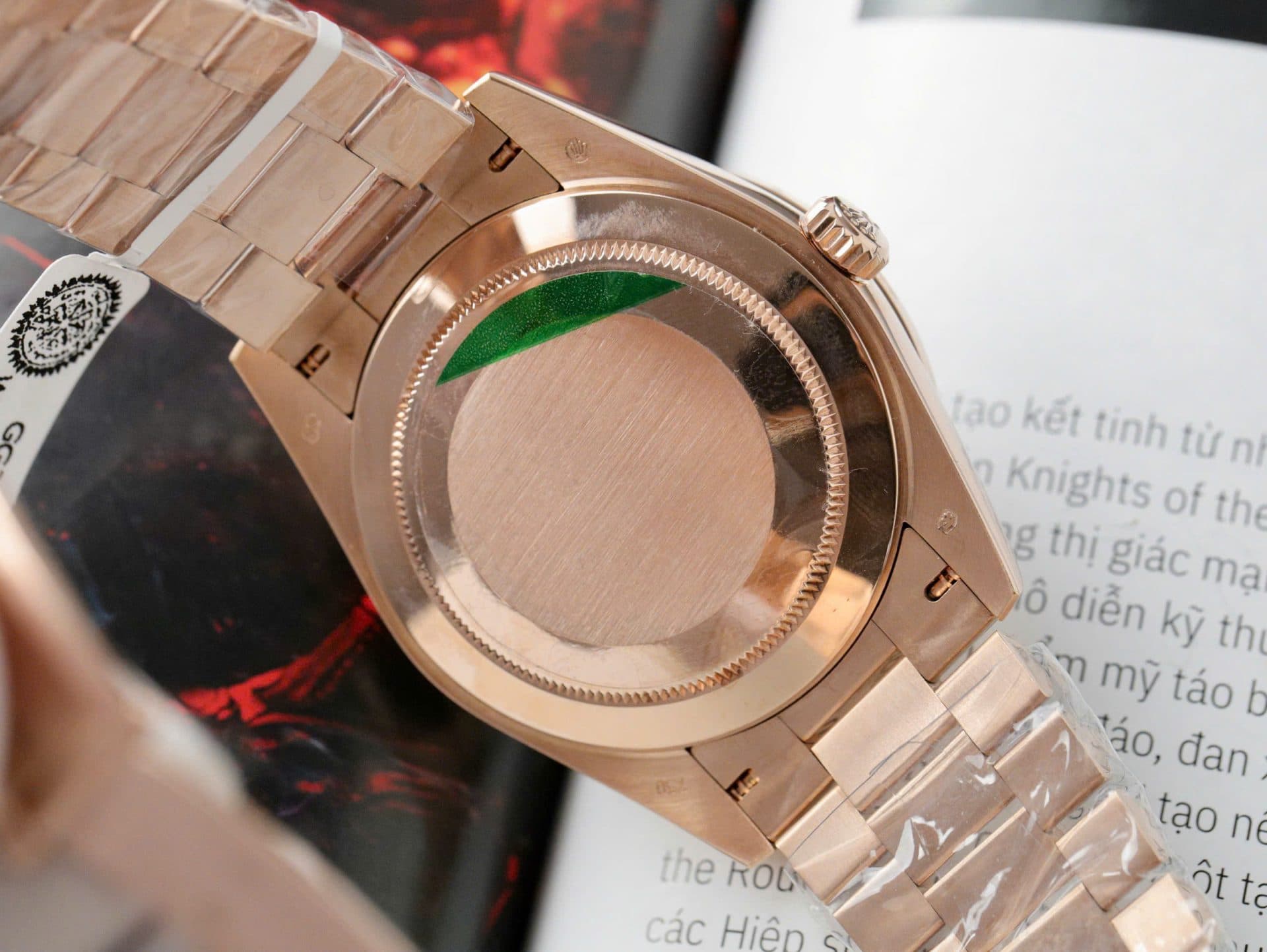 Dong-Ho-Rolex-Day-Date-Che-Tac-Boc-Vang-Hong-18K-Kim-Cuong-Moissanite-Baguette-GMF-40mm-10-1