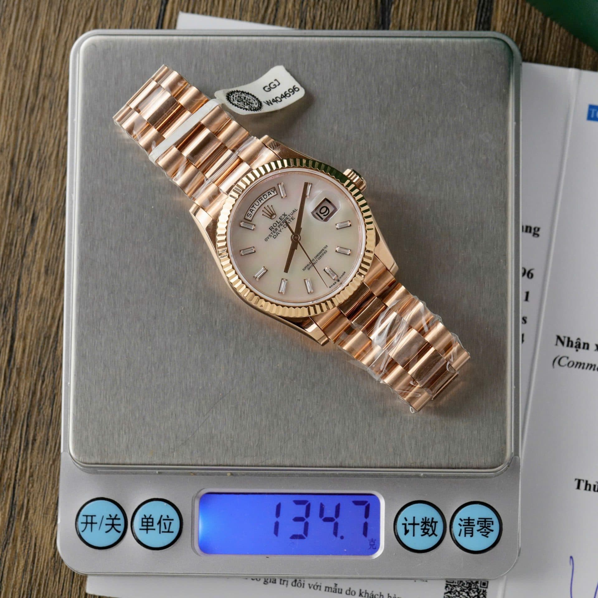 Dong-Ho-Rolex-Day-Date-Che-Tac-Boc-Vang-That-Mat-Kham-Xa-Cu-Coc-So-Da-Baguette-36mm-2-1