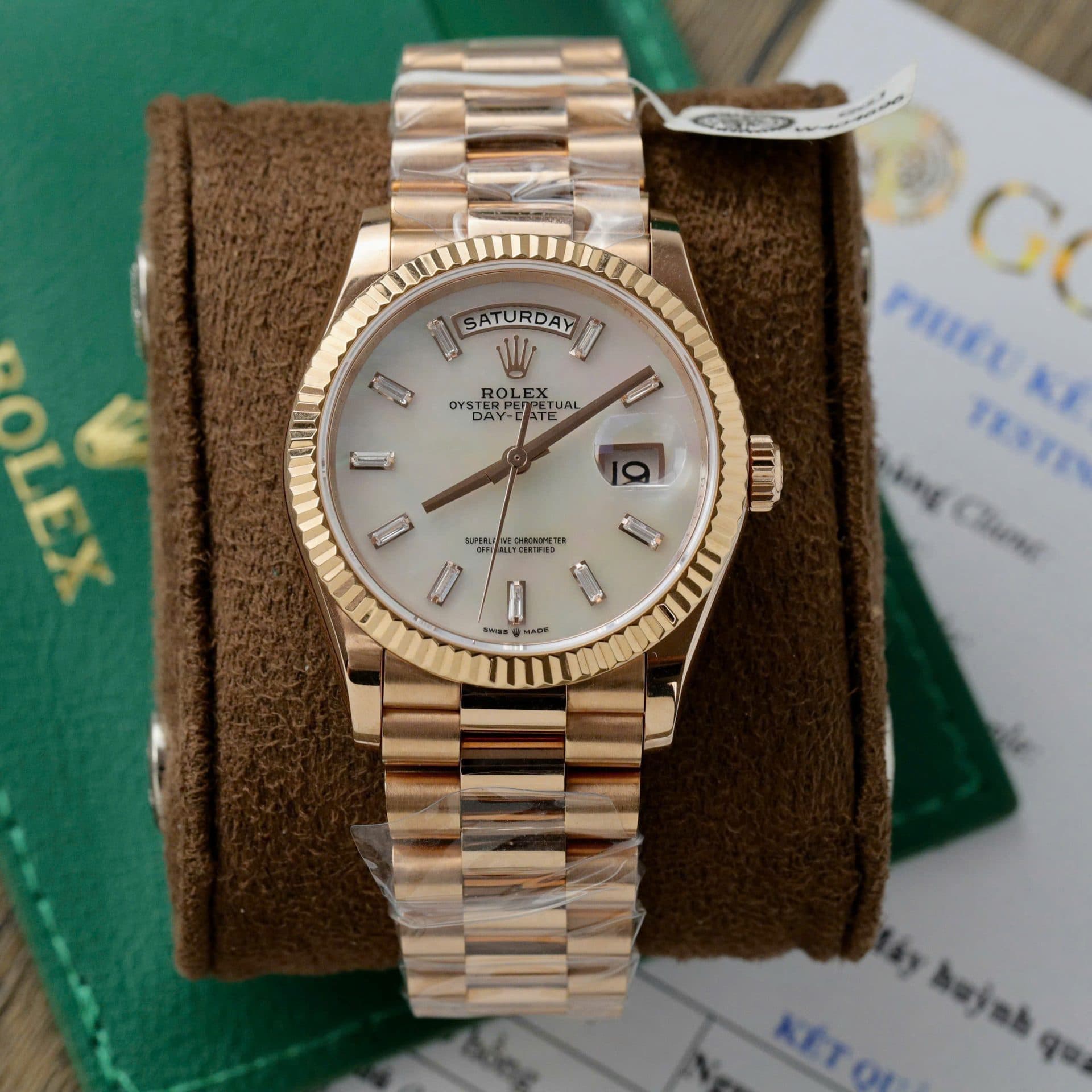 Dong-Ho-Rolex-Day-Date-Che-Tac-Boc-Vang-That-Mat-Kham-Xa-Cu-Coc-So-Da-Baguette-36mm-3-1