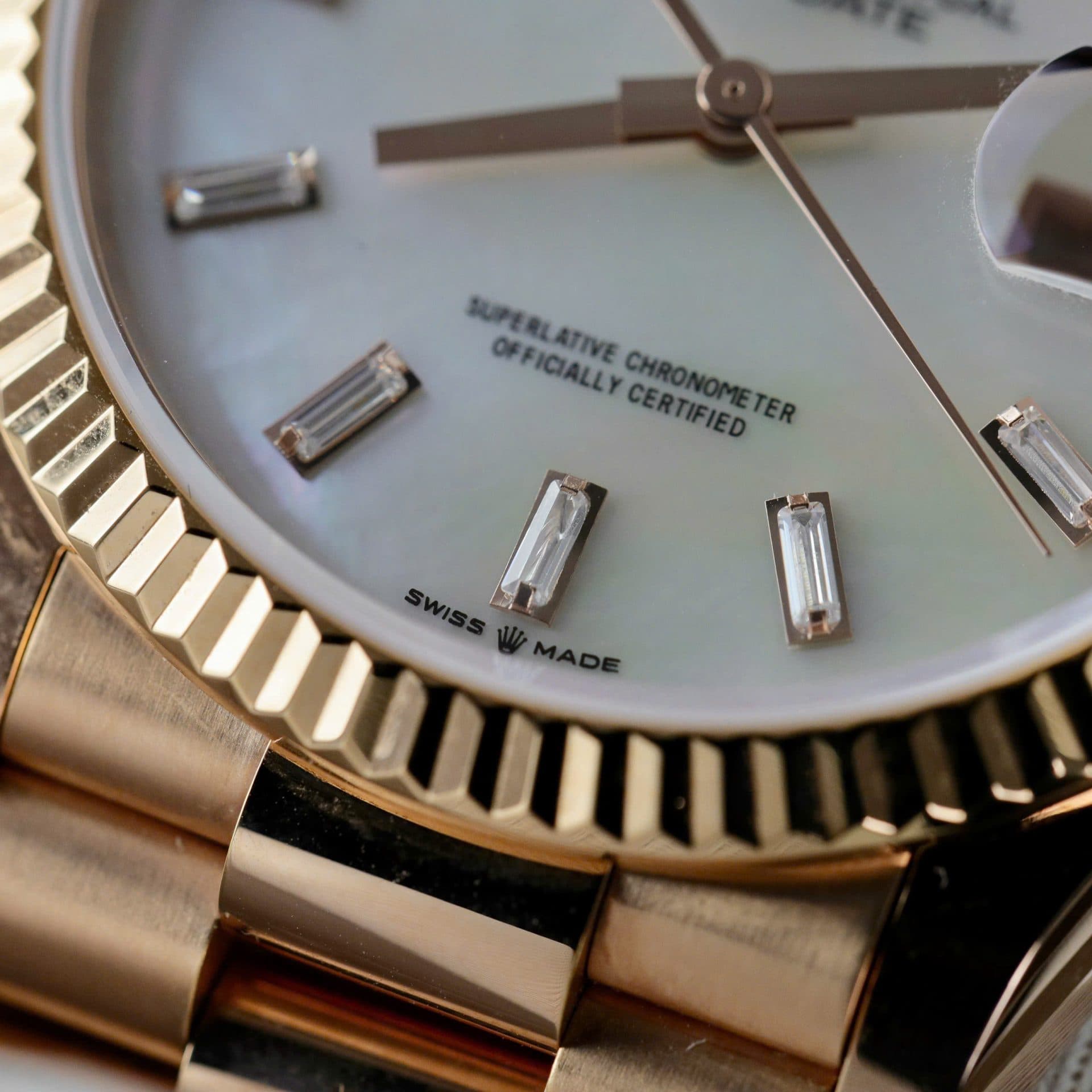 Dong-Ho-Rolex-Day-Date-Che-Tac-Boc-Vang-That-Mat-Kham-Xa-Cu-Coc-So-Da-Baguette-36mm-7-1