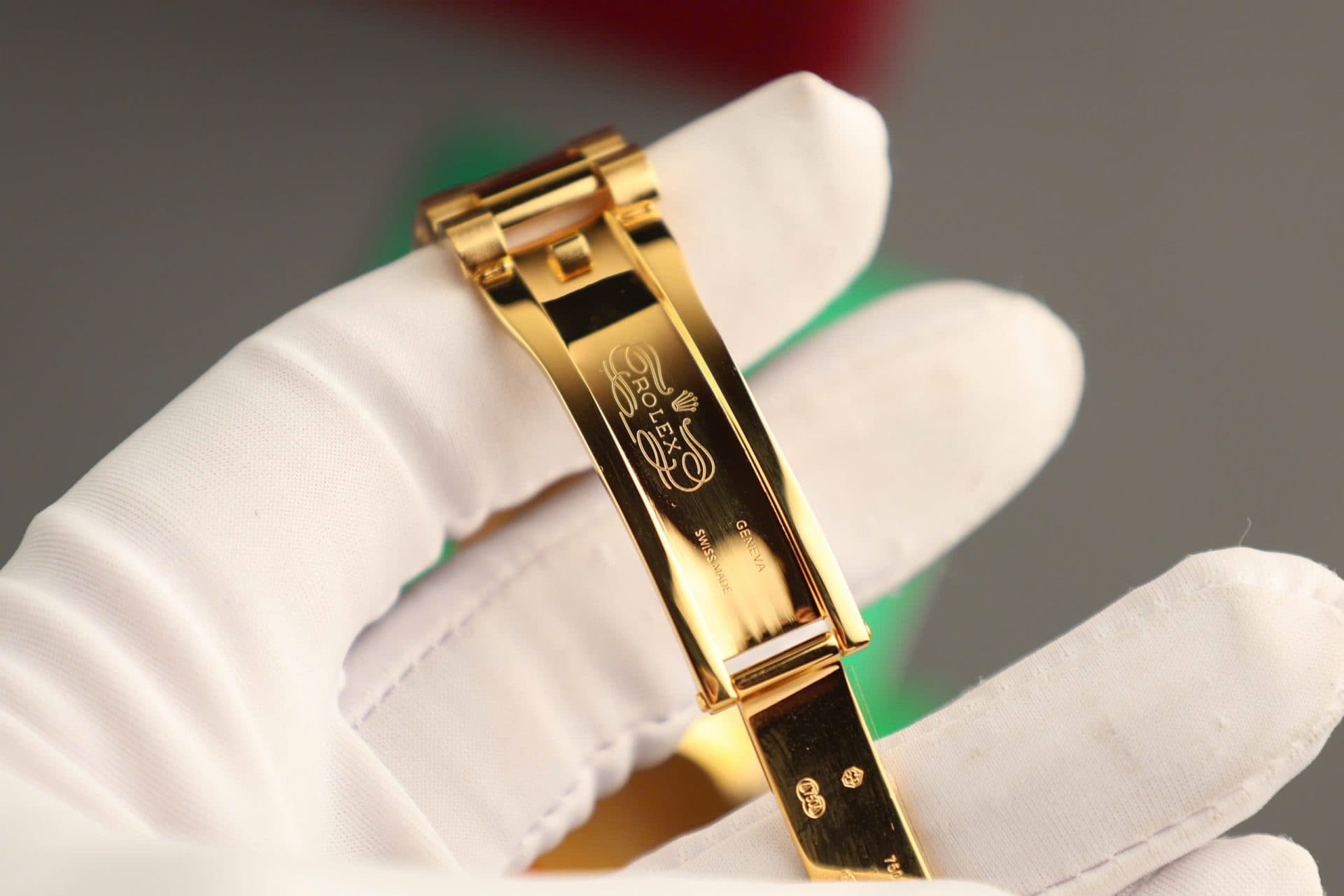 Dong-Ho-Rolex-Day-Date-Che-Tac-Boc-Vang-That-Mat-So-Kham-Xa-Cu-36mm-1-1