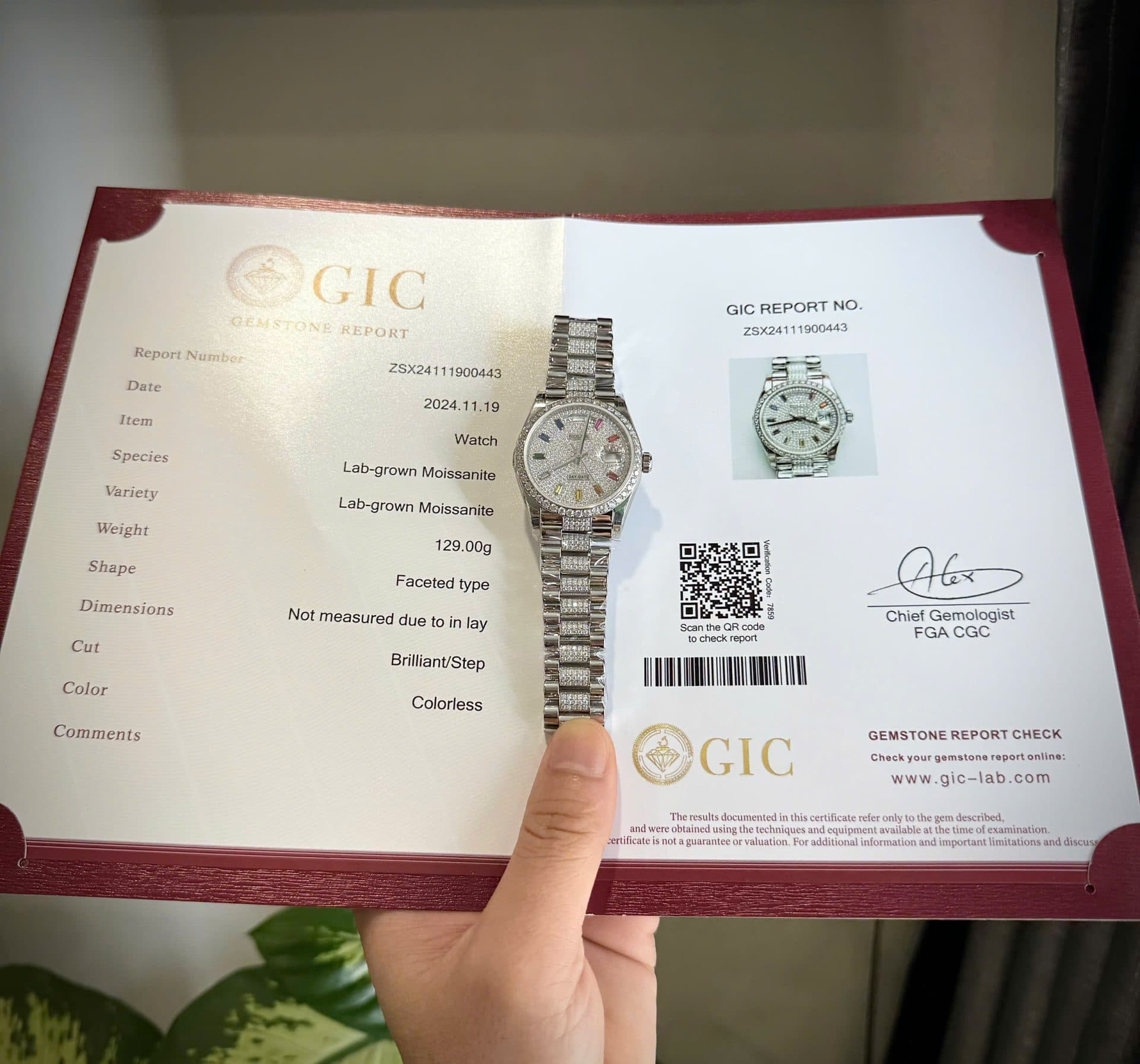 Dong-Ho-Rolex-Day-Date-Chec-Tac-Dinh-Kim-Cuong-Moissanite-Coc-So-Da-7-Mau-36mm-4-1