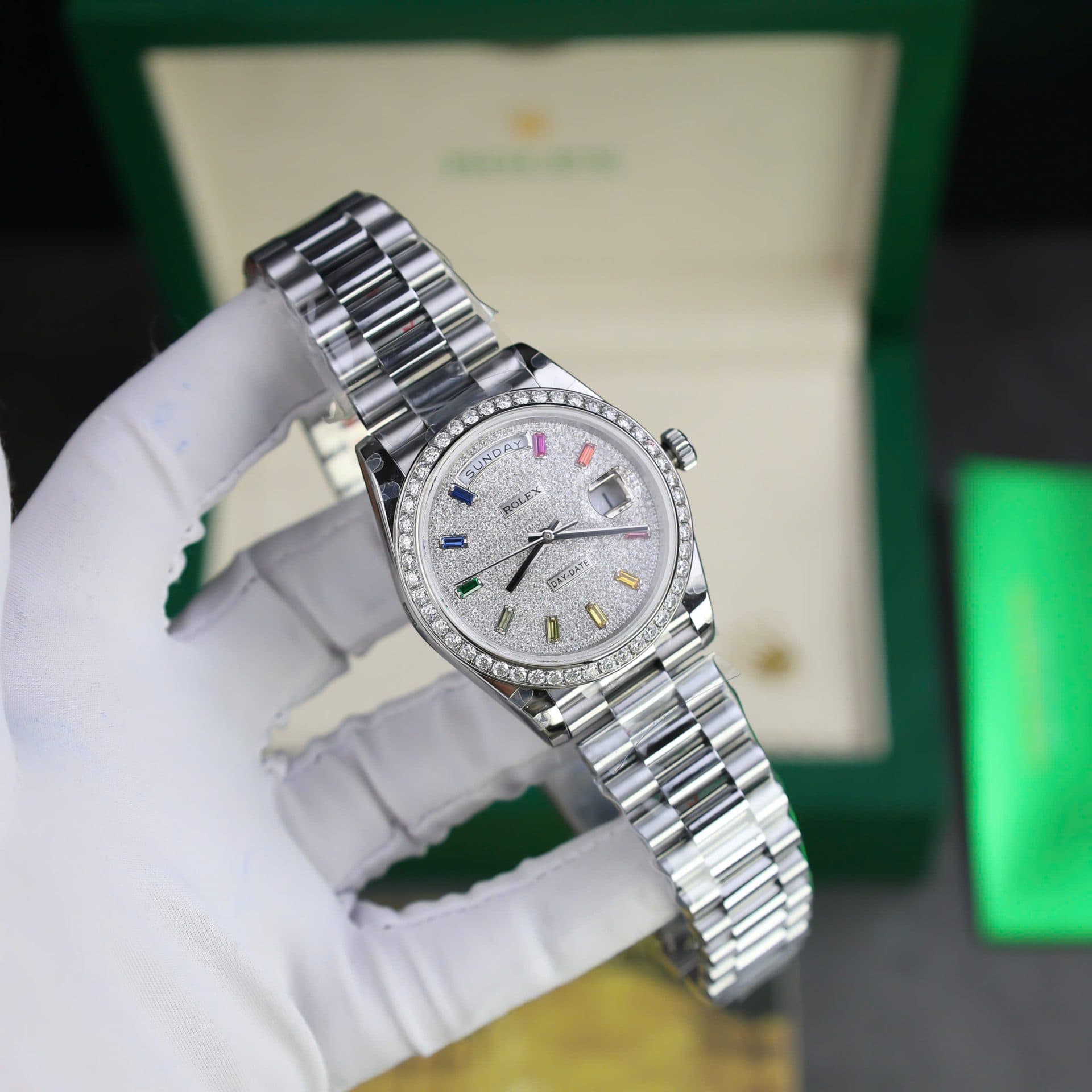 Dong-Ho-Rolex-Day-Date-Coc-So-7-Mau-Che-Tac-Dinh-Kim-Cuong-Moissanite-GMF-40mm-7-1