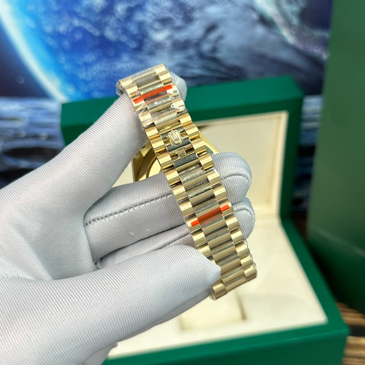 Dong-Ho-Rolex-Day-Date-Fake-11-Mat-Xa-Cu-Dinh-Da-Nha-May-BP-40mm-1-1