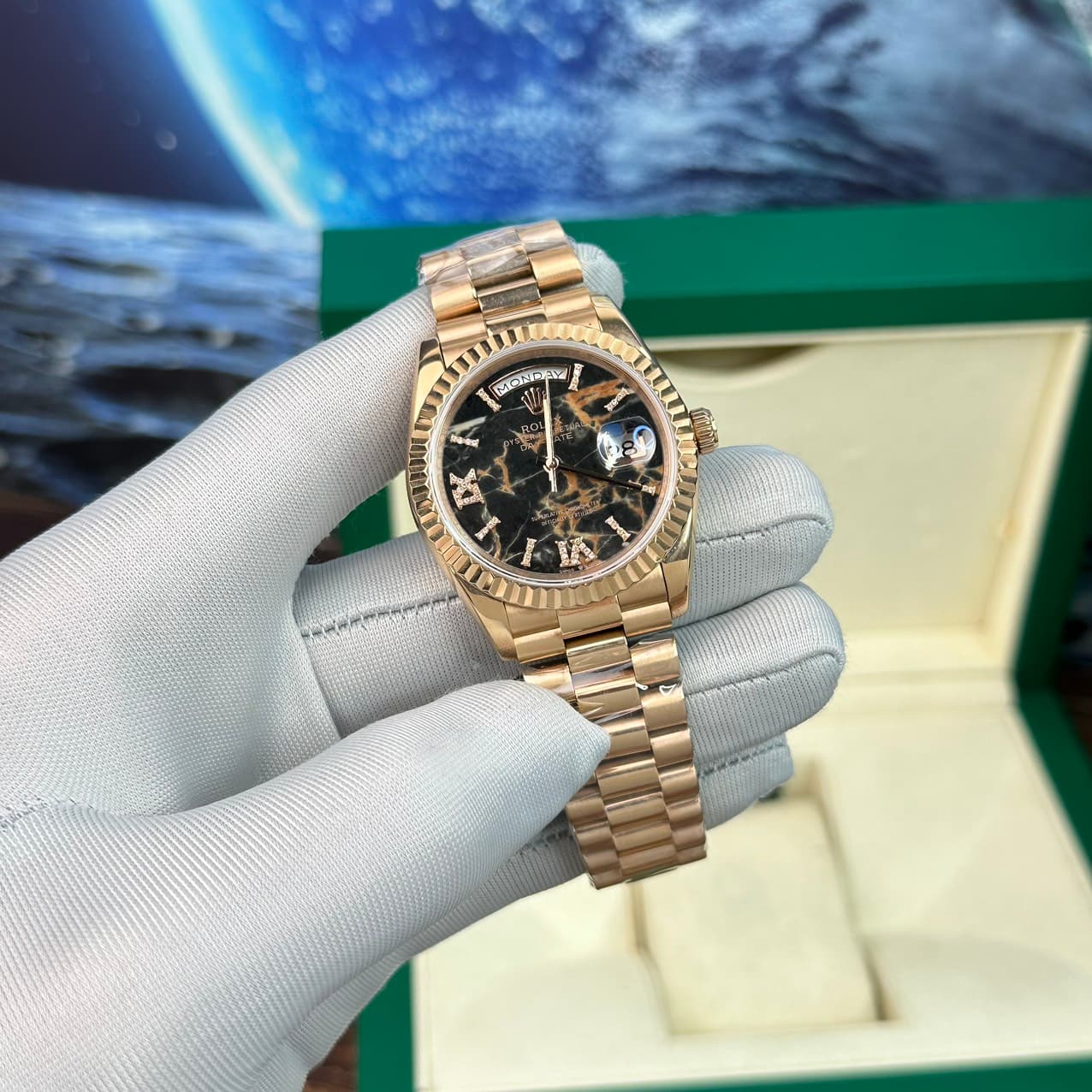 Dong-Ho-Rolex-Day-Date-Fake-Cao-Cap-Mat-Thach-Anh-Nha-May-BP-40mm-1-1
