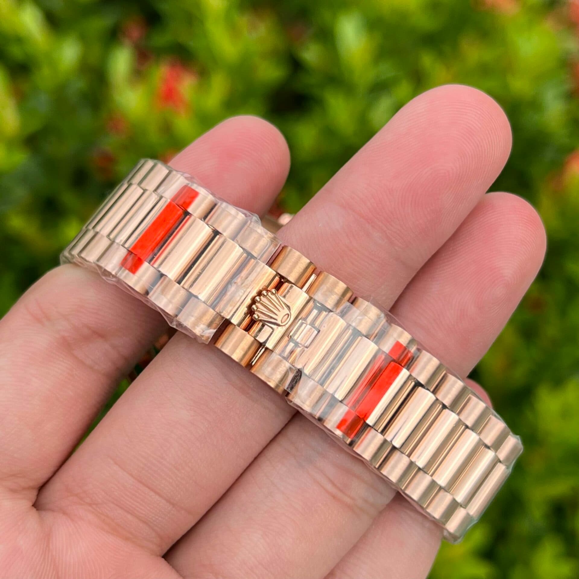 Dong-Ho-Rolex-Day-Date-Mat-Chocolate-Coc-So-La-Ma-EW-40mm-5-1