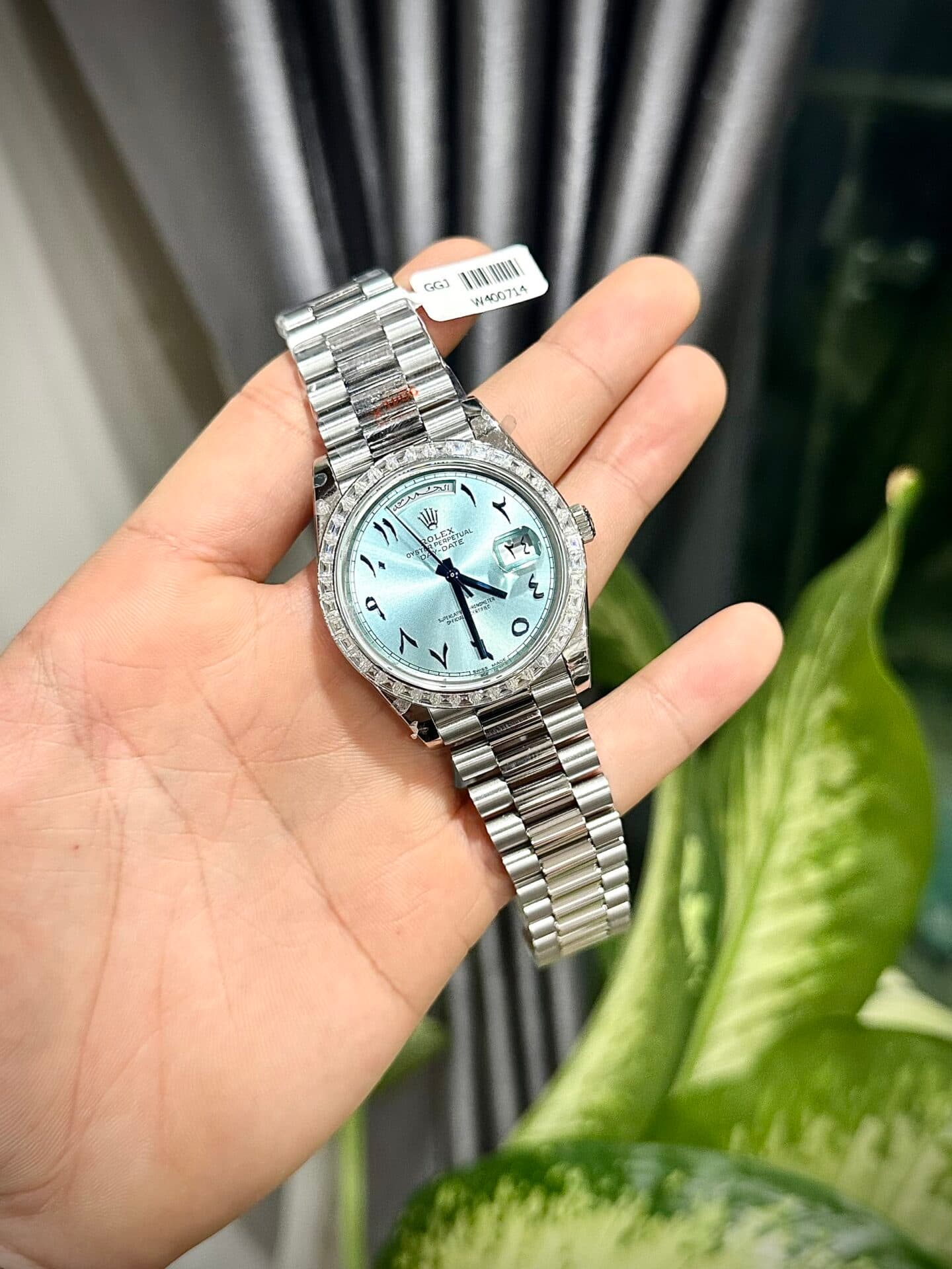 Dong-Ho-Rolex-Day-Date-Mat-Xanh-Bang-Coc-So-Arabic-Nha-May-GM-40mm-2-1
