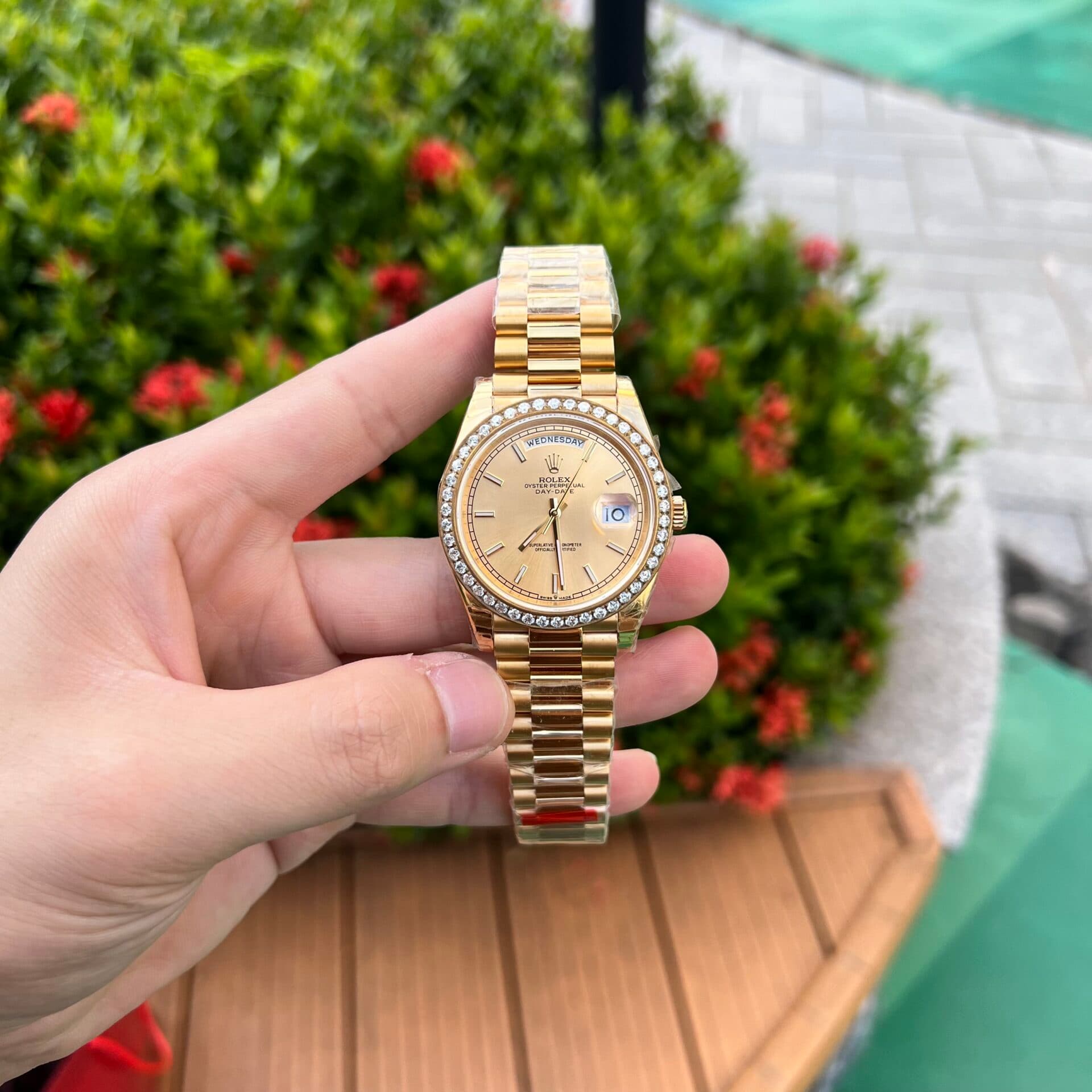 Dong-Ho-Rolex-Day-Date-Nam-Dinh-Da-Mau-Vang-Champagne-40mm-5-1