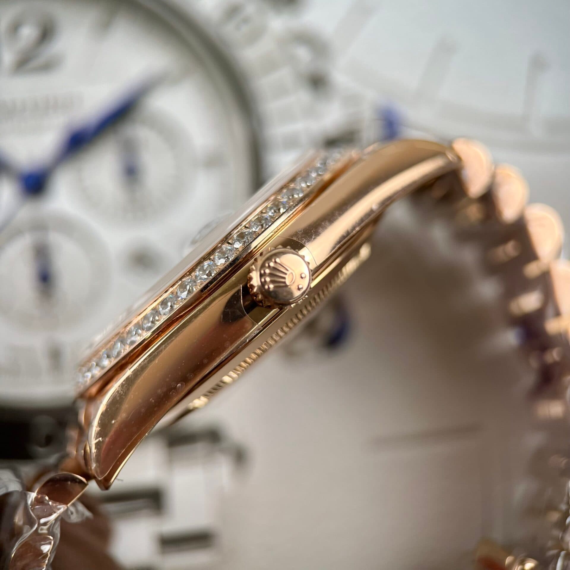 Dong-Ho-Rolex-Day-Date-Nam-Mat-Xa-Cu-Tim-Nha-May-TW-40mm-3-scaled-1