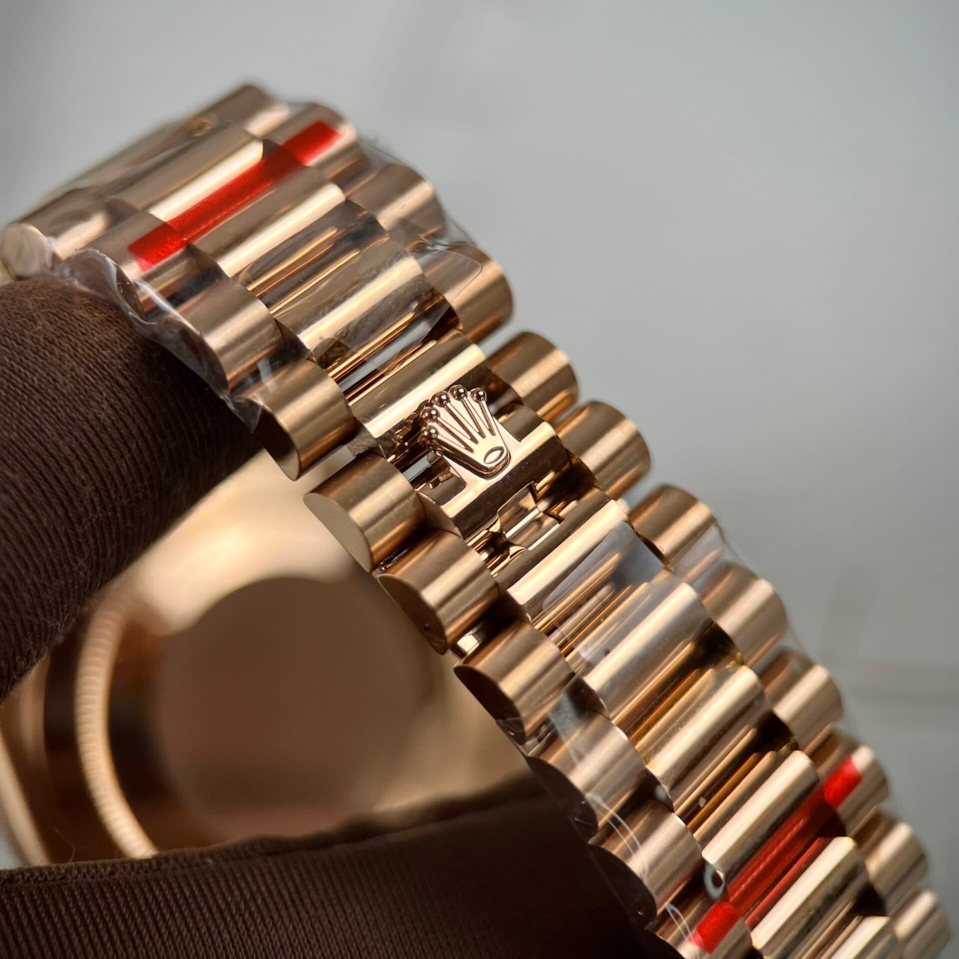 Dong-Ho-Rolex-Day-Date-Nam-Mat-Xa-Cu-Tim-Nha-May-TW-40mm-7-scaled-1