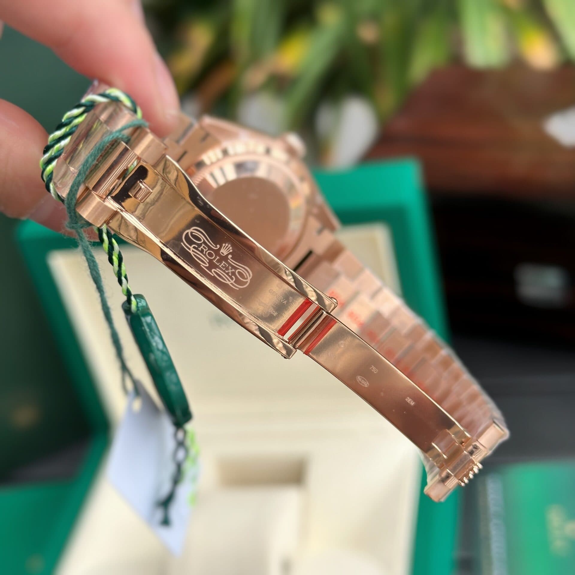 Dong-Ho-Rolex-Day-Date-Replica-11-3-5