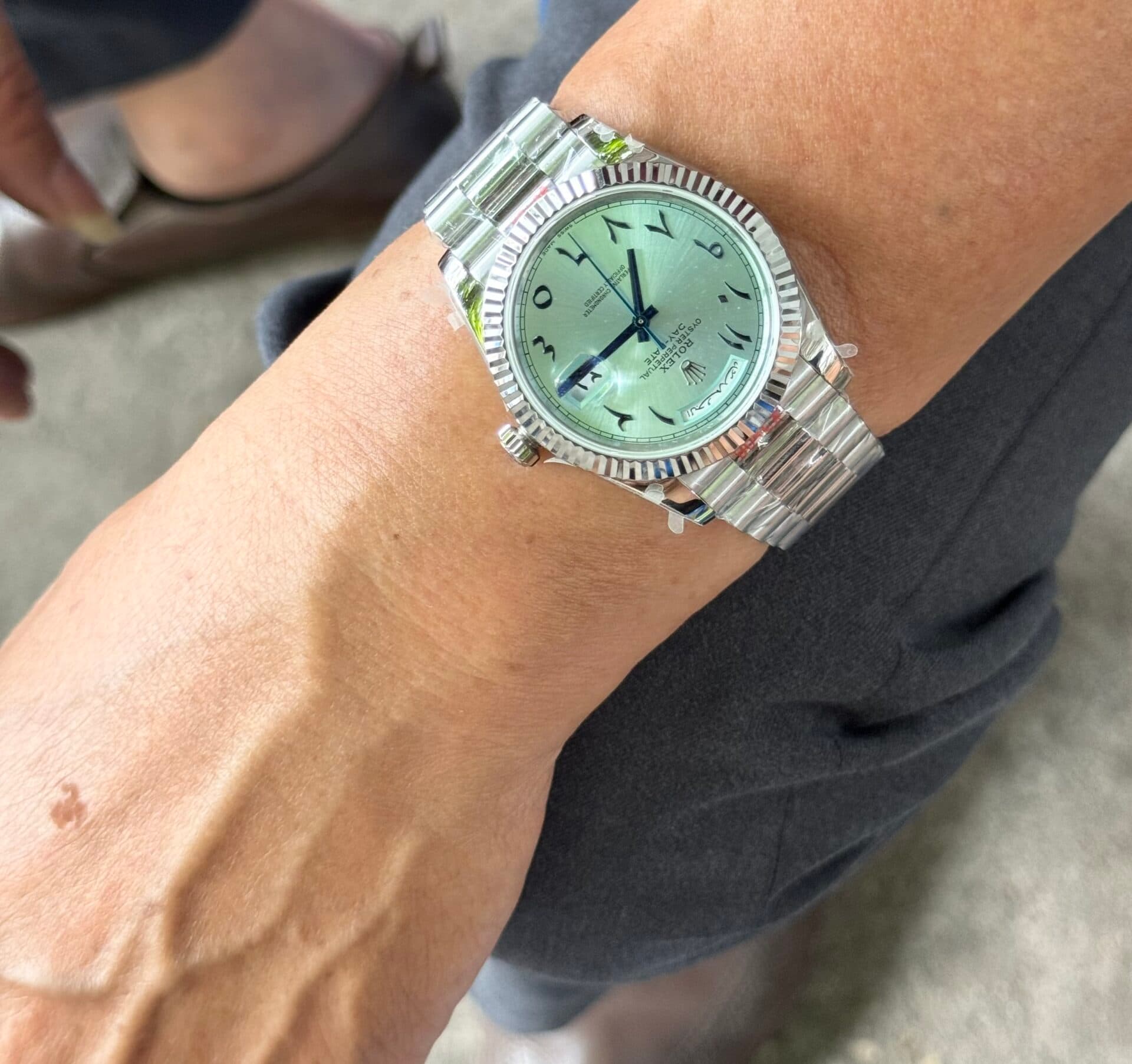 Dong-Ho-Rolex-Day-Date-Replica-11-Mat-So-Xanh-Bang-Coc-A-Rap-GM-V2-40mm-2-1
