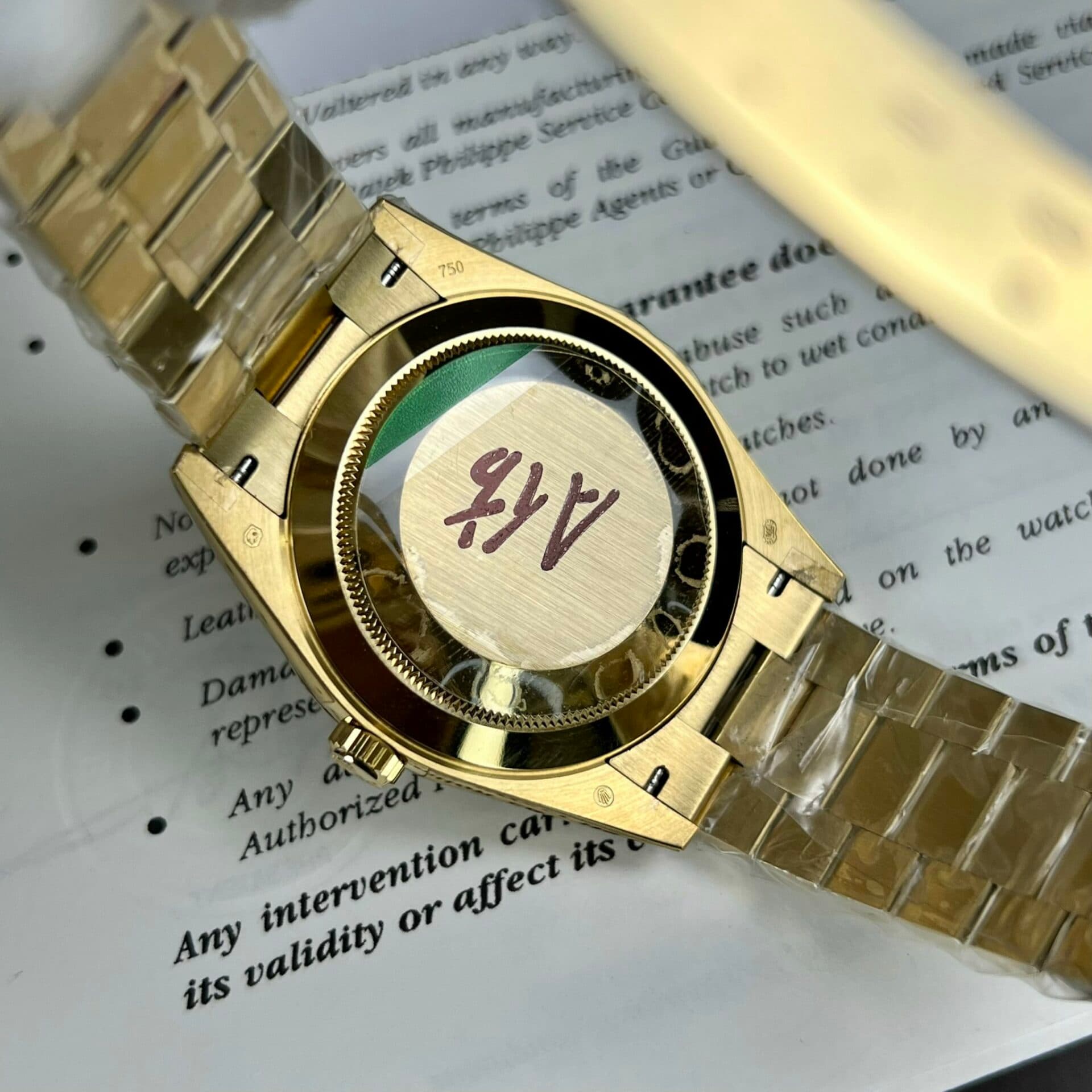 Dong-Ho-Rolex-Day-Date-Replica-11-Mat-Xa-Cu-Nha-May-TW-40mm-3-1