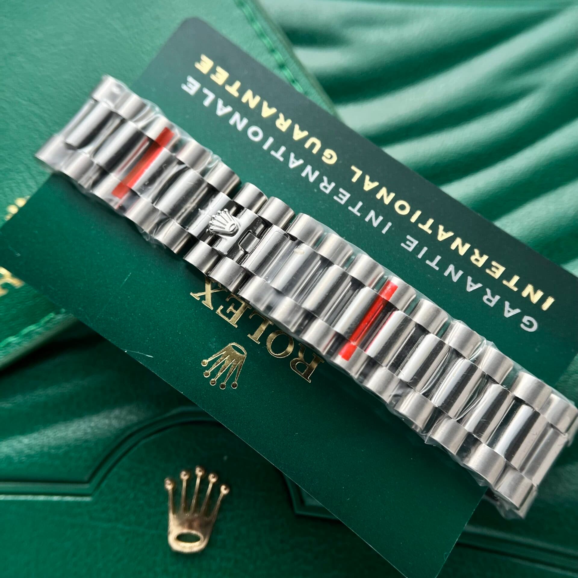 Dong-Ho-Rolex-Day-Date-Replica-11-Nam-Mat-Xa-Cu-Tim-40mm-6-scaled-1