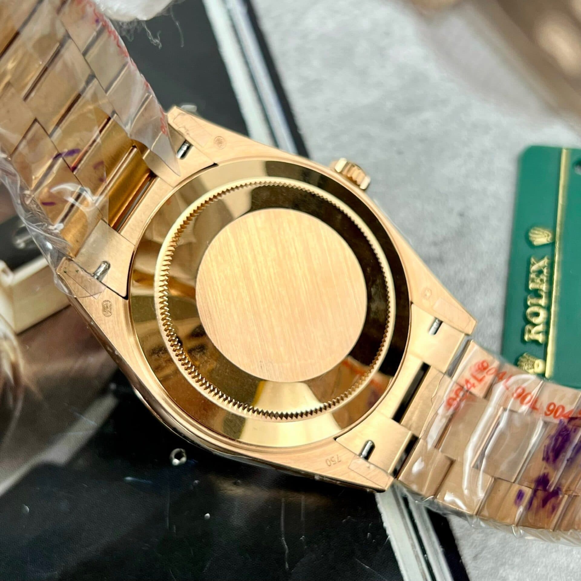 Dong-Ho-Rolex-Day-Date-Replica-Cao-Cap-2