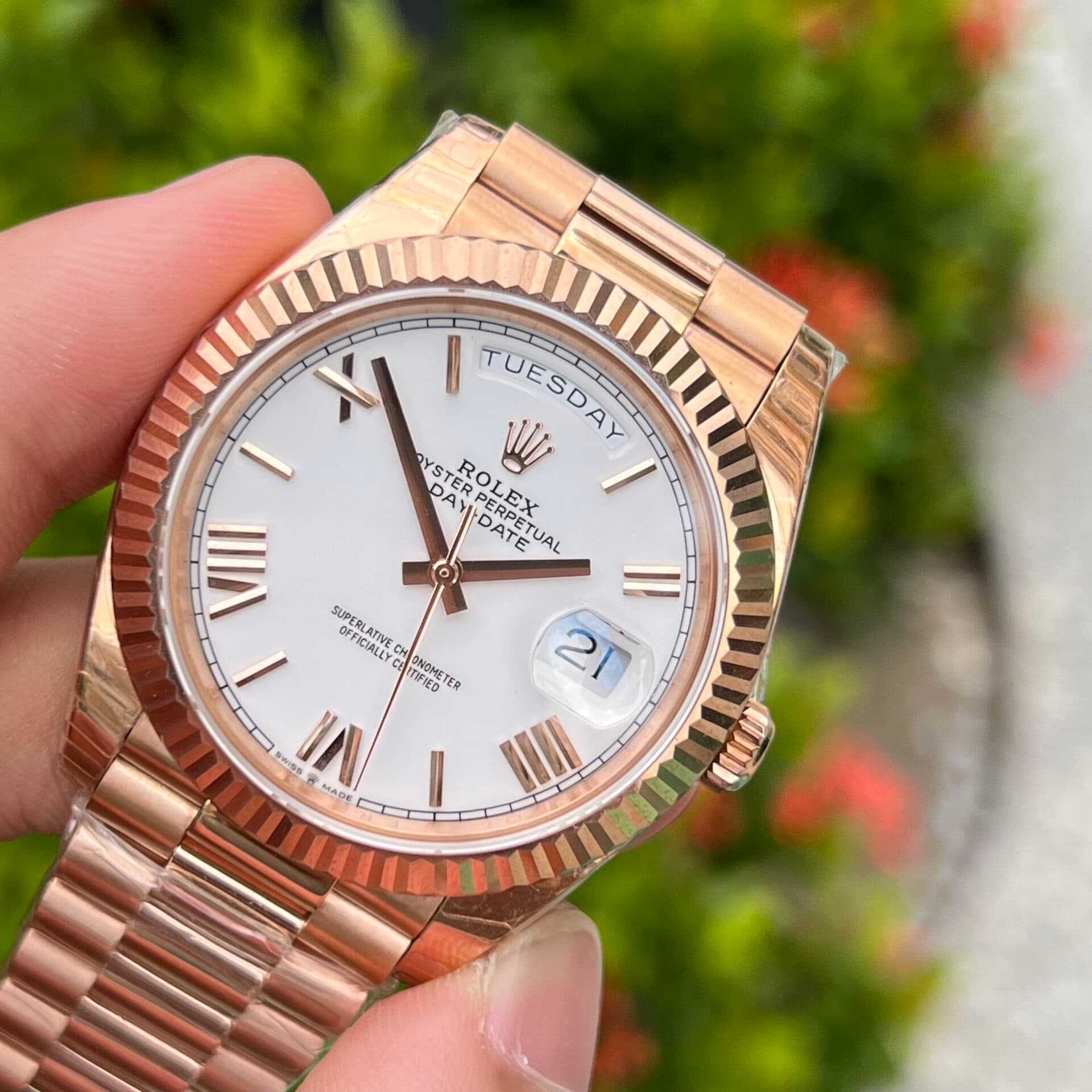 Dong-Ho-Rolex-Day-Date-Rose-Gold-Super-Fake-May-Thuy-Sy-40mm-6-1
