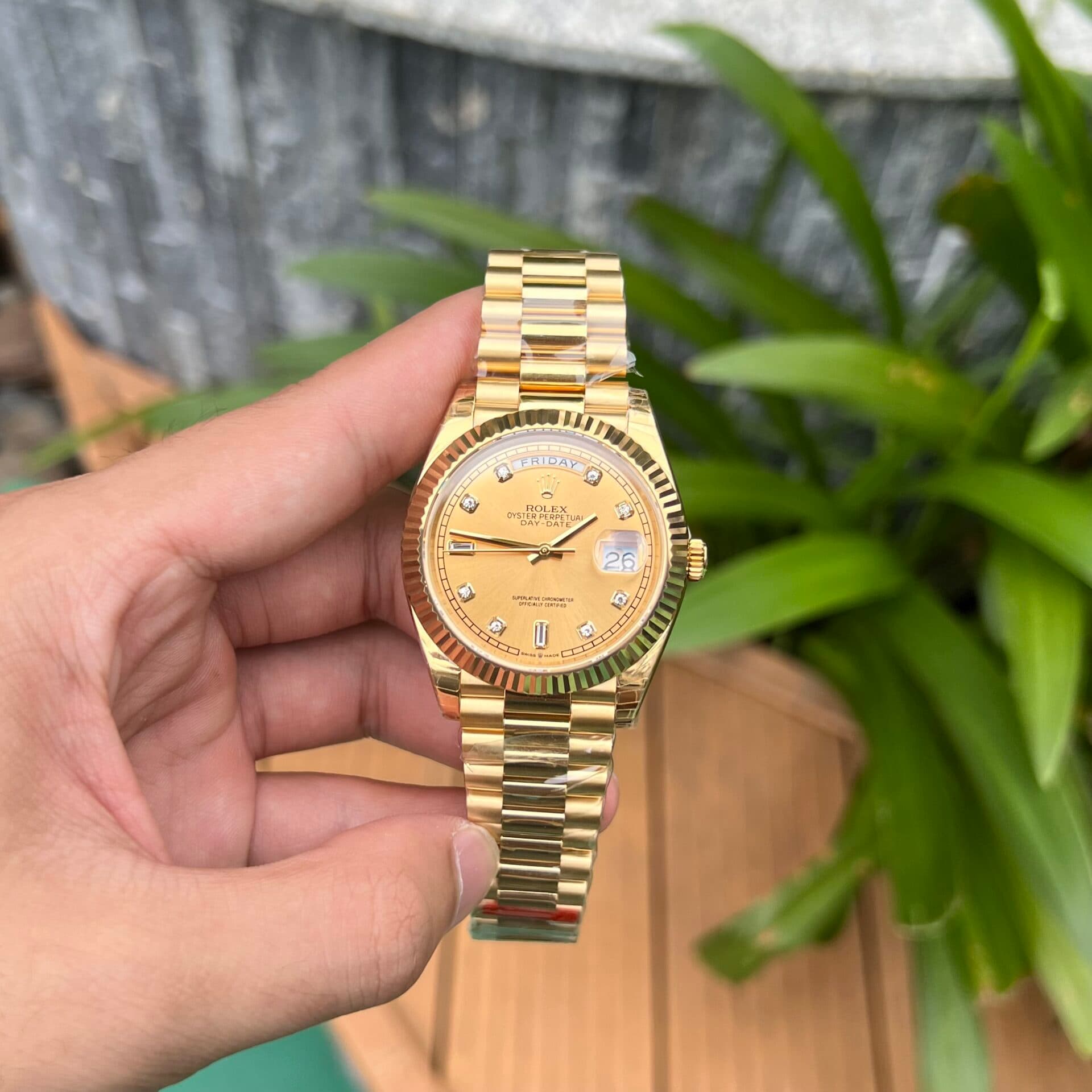 Dong-Ho-Rolex-Day-Date-Vang-Champagne-Fake-May-Thuy-Sy-40mm-1-1