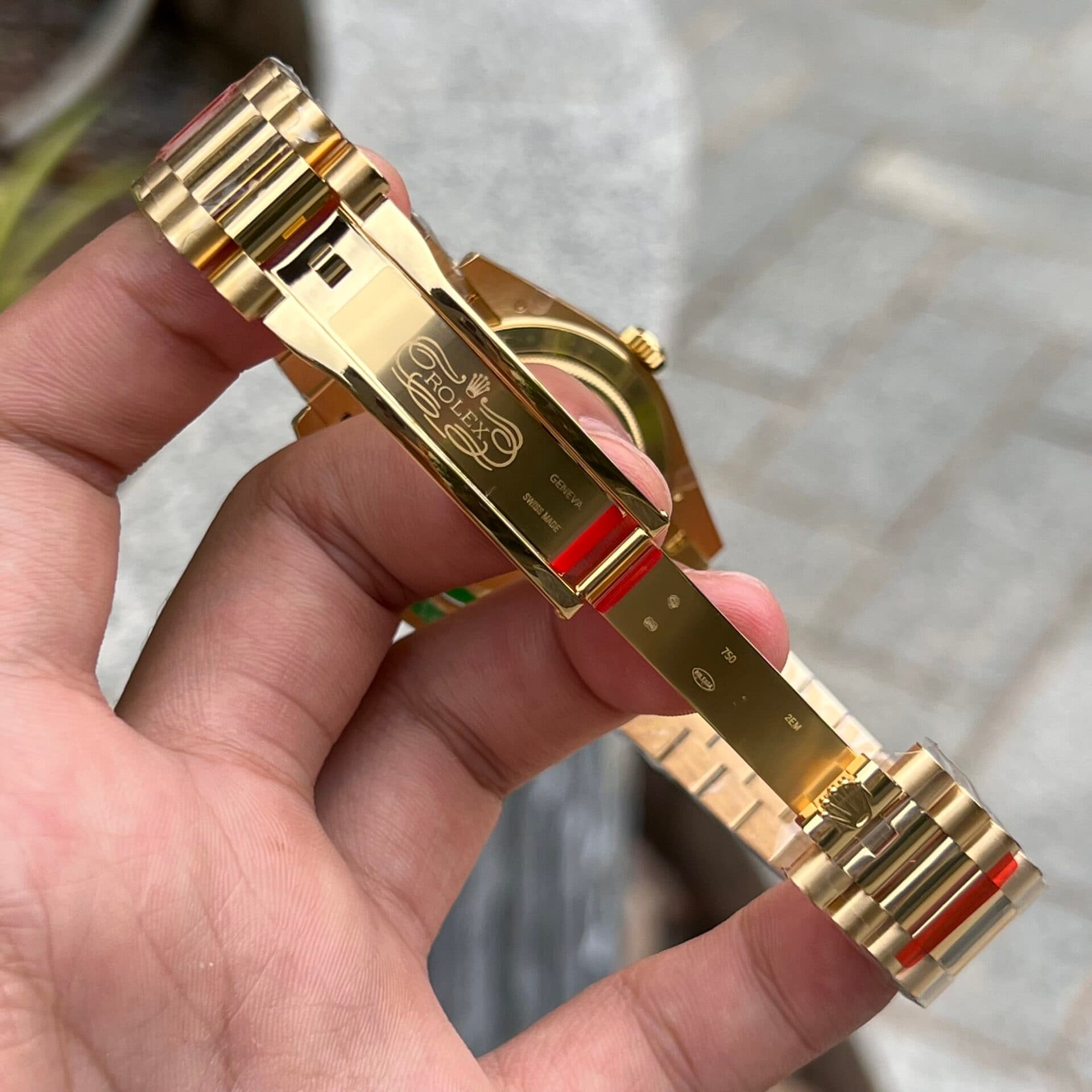 Dong-Ho-Rolex-Day-Date-Vang-Champagne-Fake-May-Thuy-Sy-40mm-2-1