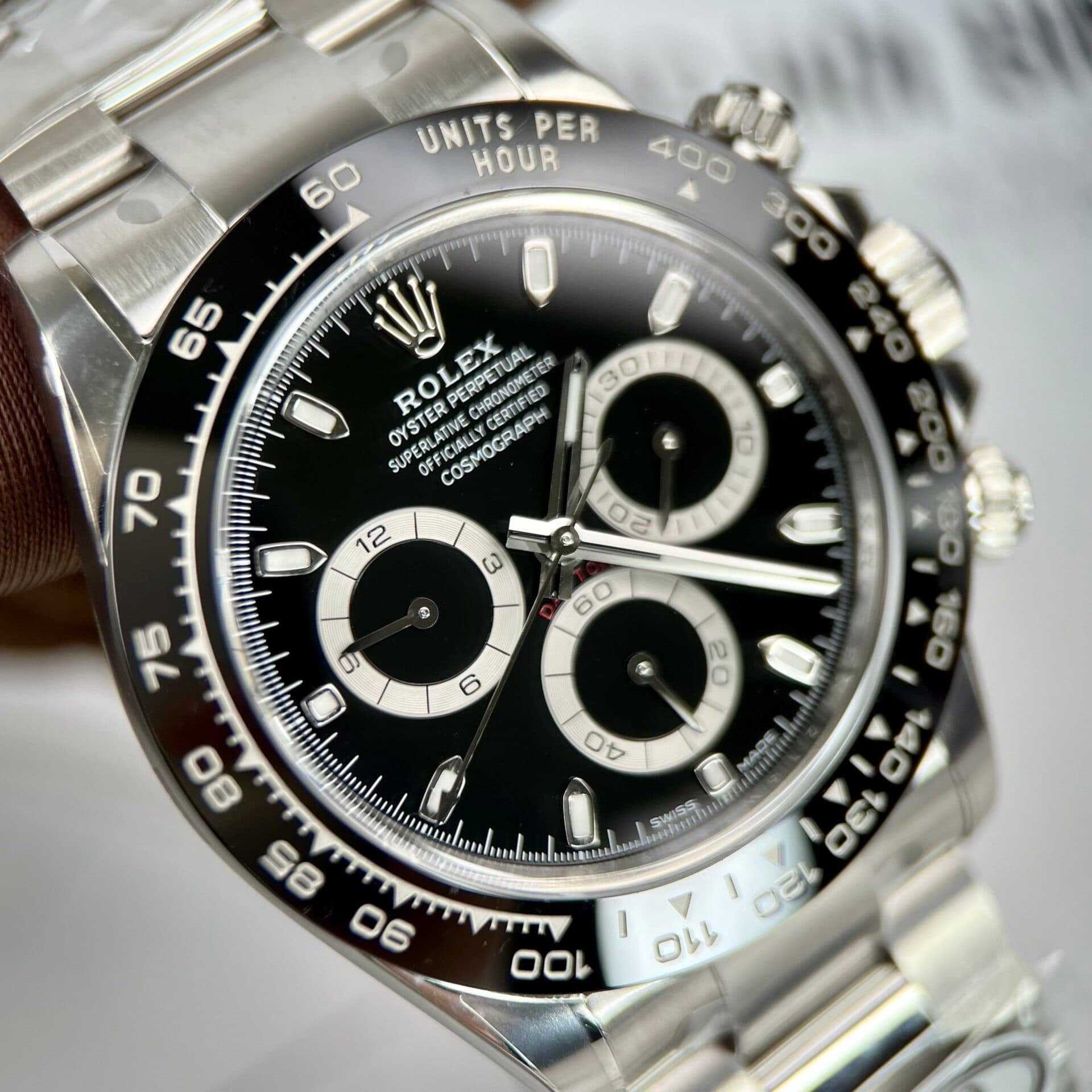 Dong-Ho-Rolex-Daytona-116500LN-Godzilla-Replica-Clean-Factory-40mm-3-1