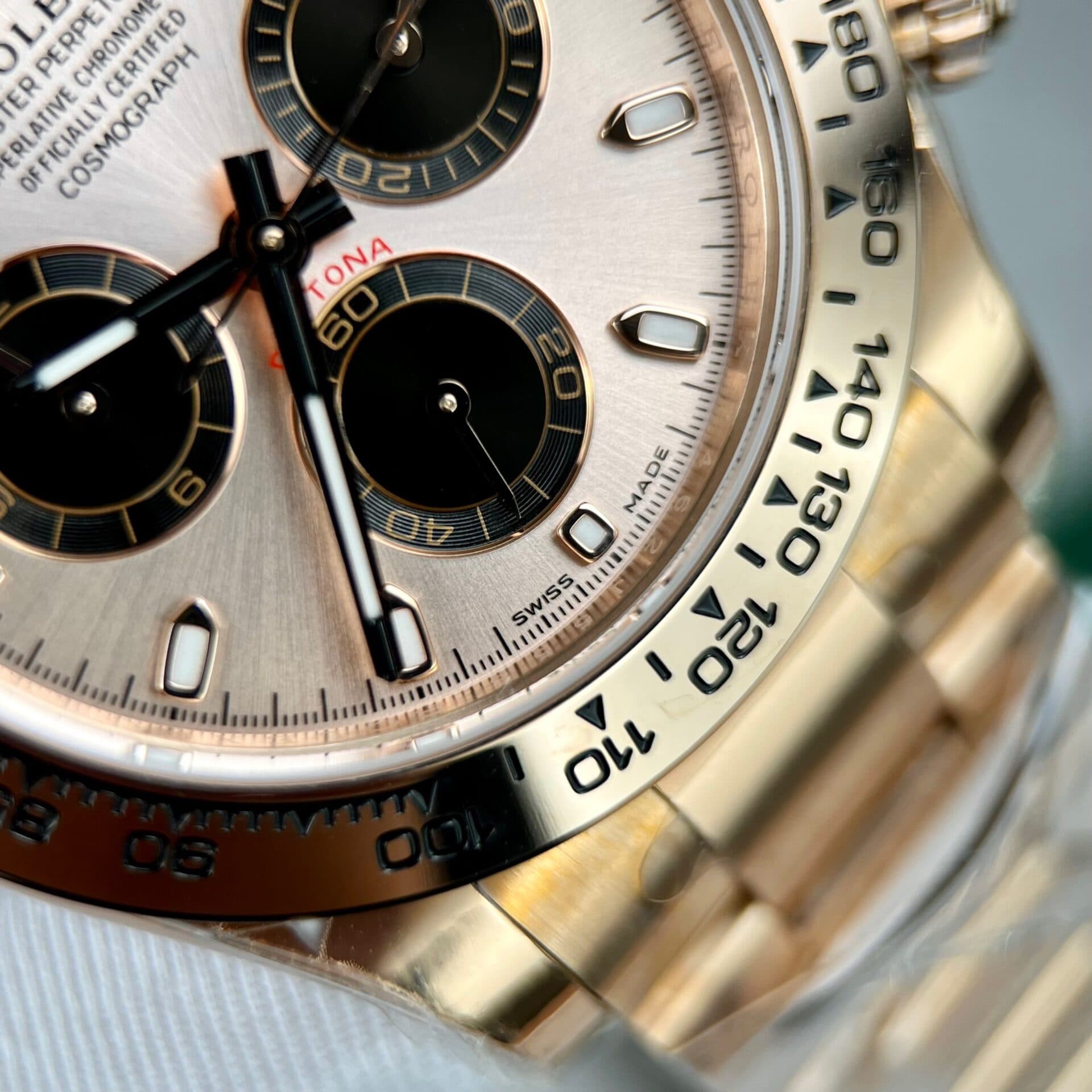 Dong-Ho-Rolex-Daytona-116505-Replica-11-Nha-May-Better-40mm-3-1