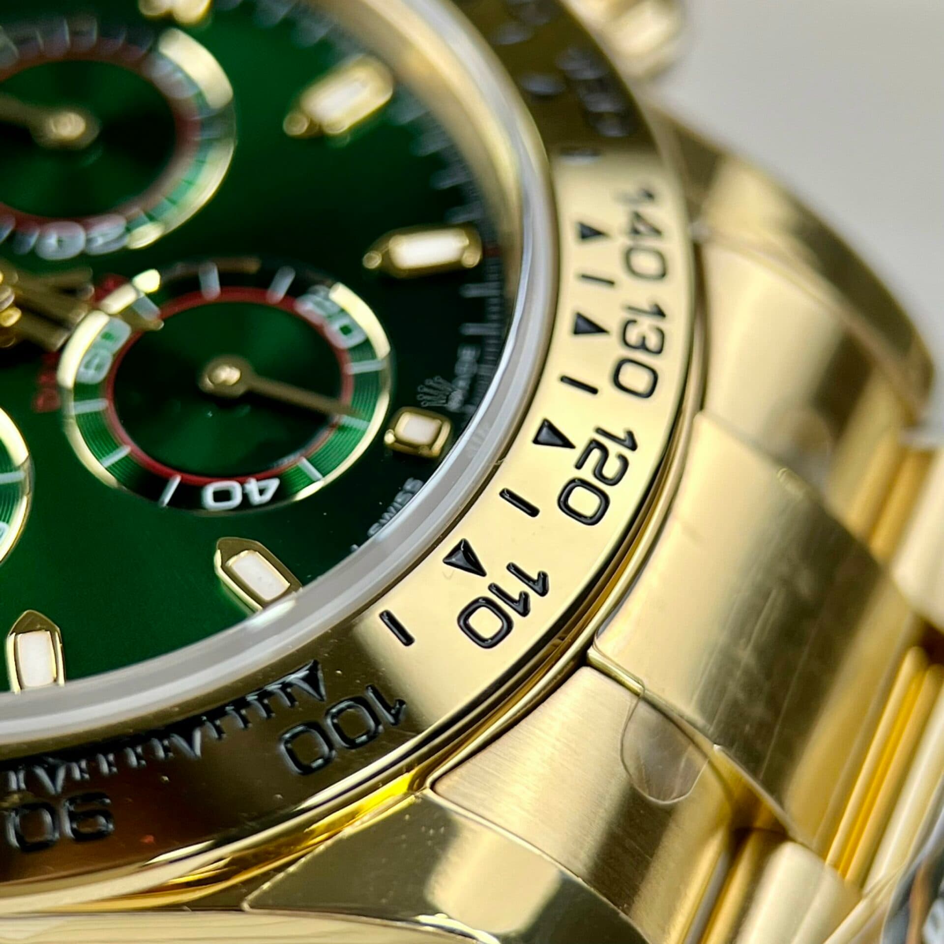 Dong-Ho-Rolex-Daytona-116508-Loki-Replica-Cao-Cap-BT-Factory-40mm-5-1