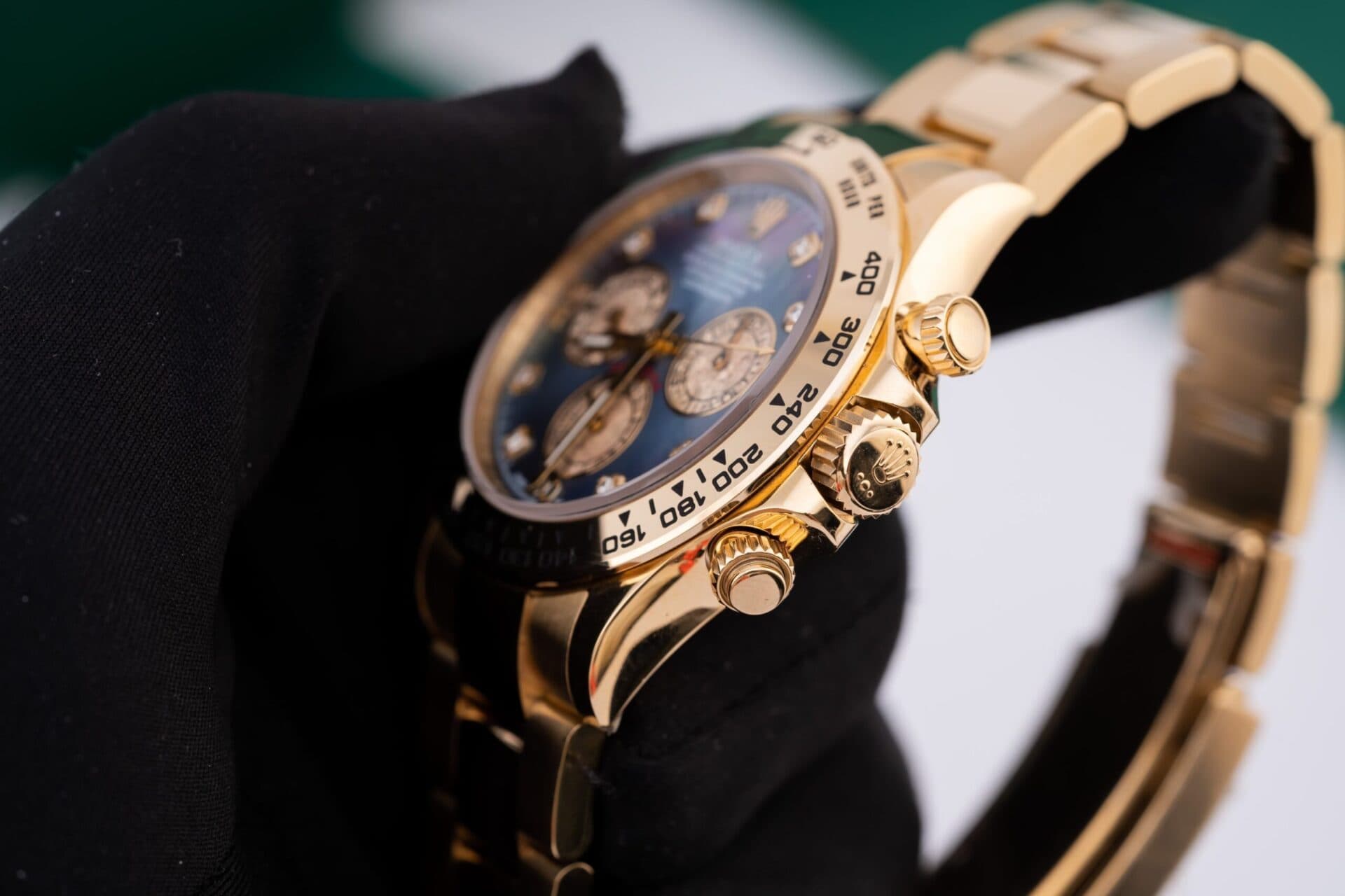 Dong-Ho-Rolex-Daytona-116508-Mat-Xa-Cu-Xanh-Nha-May-Clean-40mm-5-scaled-1