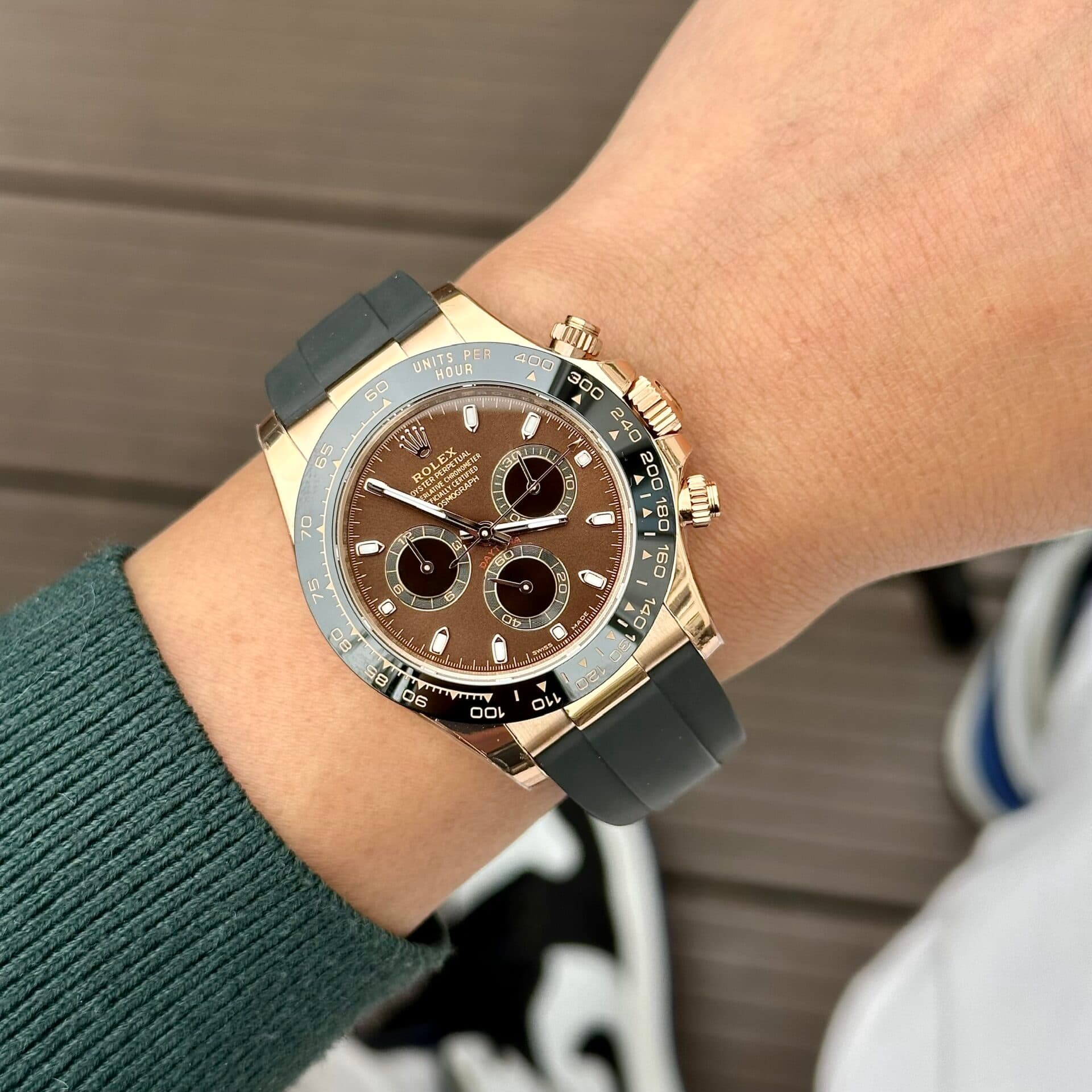 Dong-Ho-Rolex-Daytona-116515LN-Replica-11-Clean-Factory-40mm-1-1
