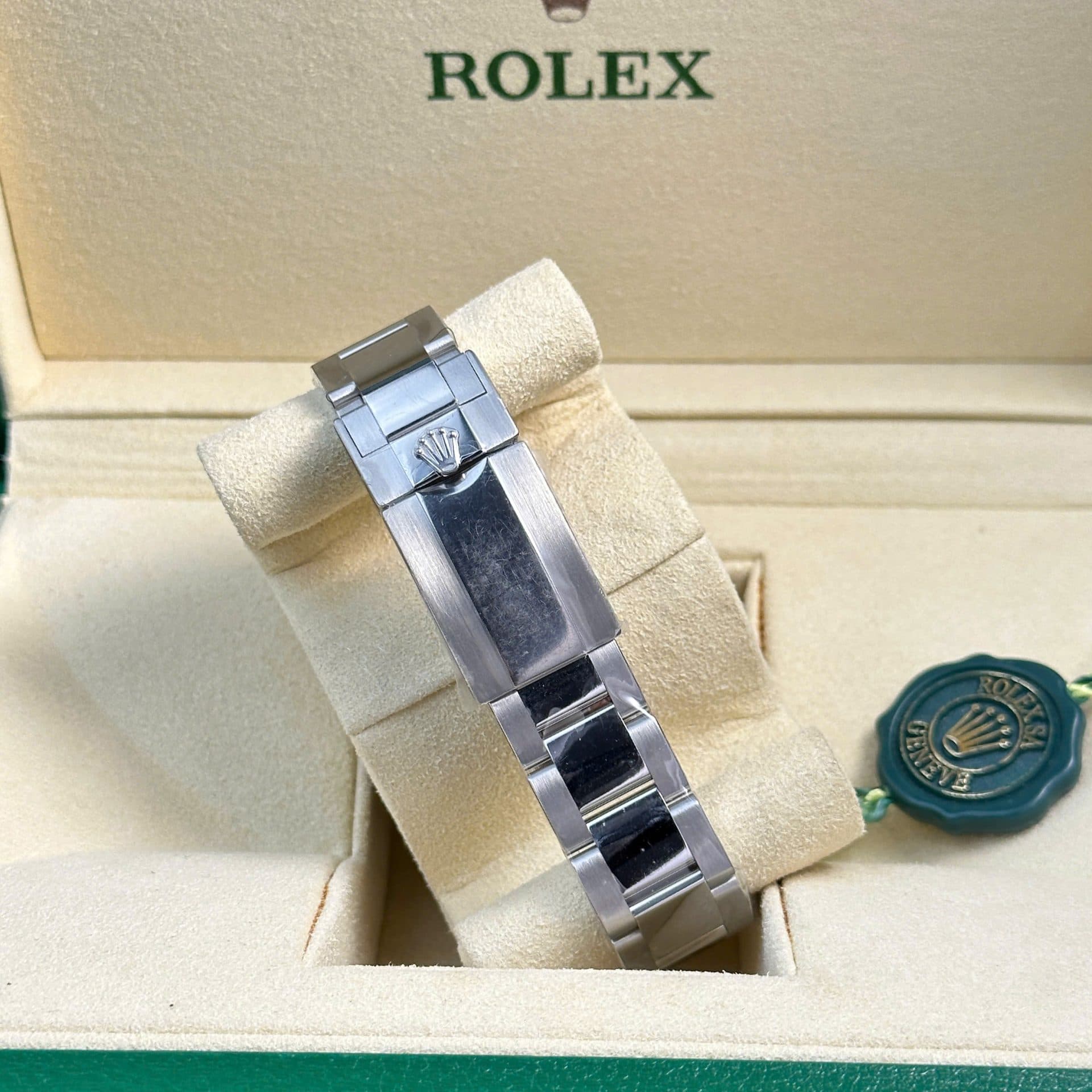 Dong-Ho-Rolex-Daytona-116599-Rainbown-Replica-Cao-Cap-Nhat-BTF-40mm-7-1