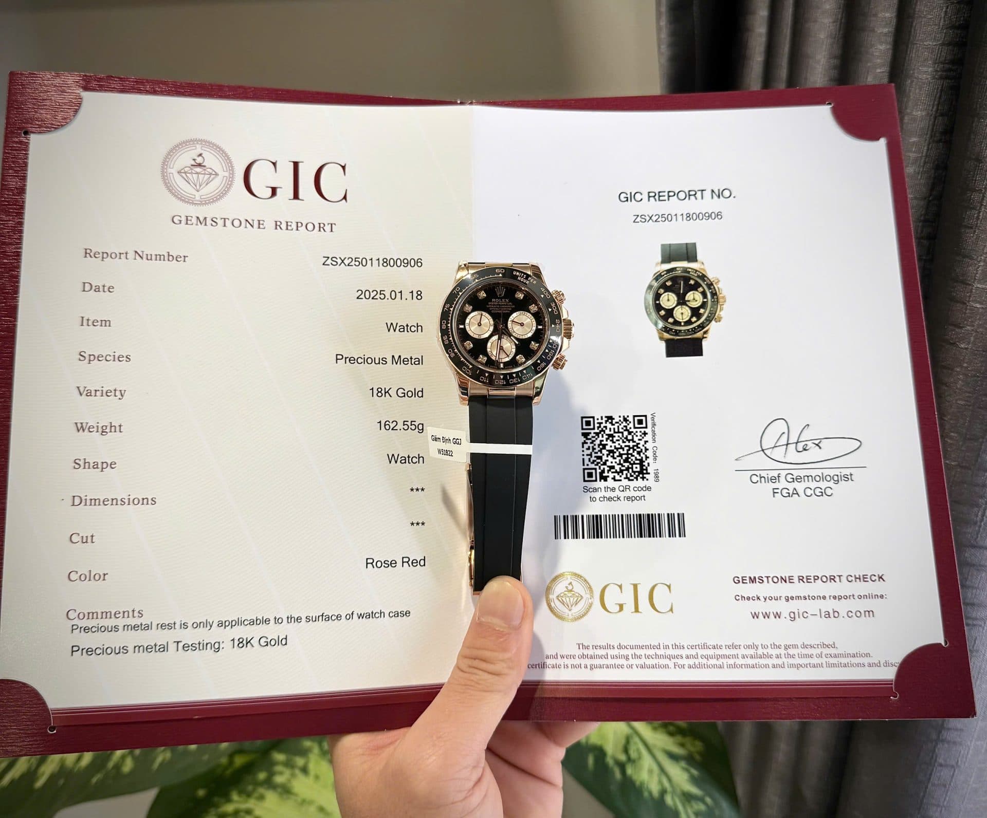 Dong-Ho-Rolex-Daytona-126515-Che-Tac-Mat-Den-Trong-Luong-163Gram-Boc-Vang-That-40mm-1-1