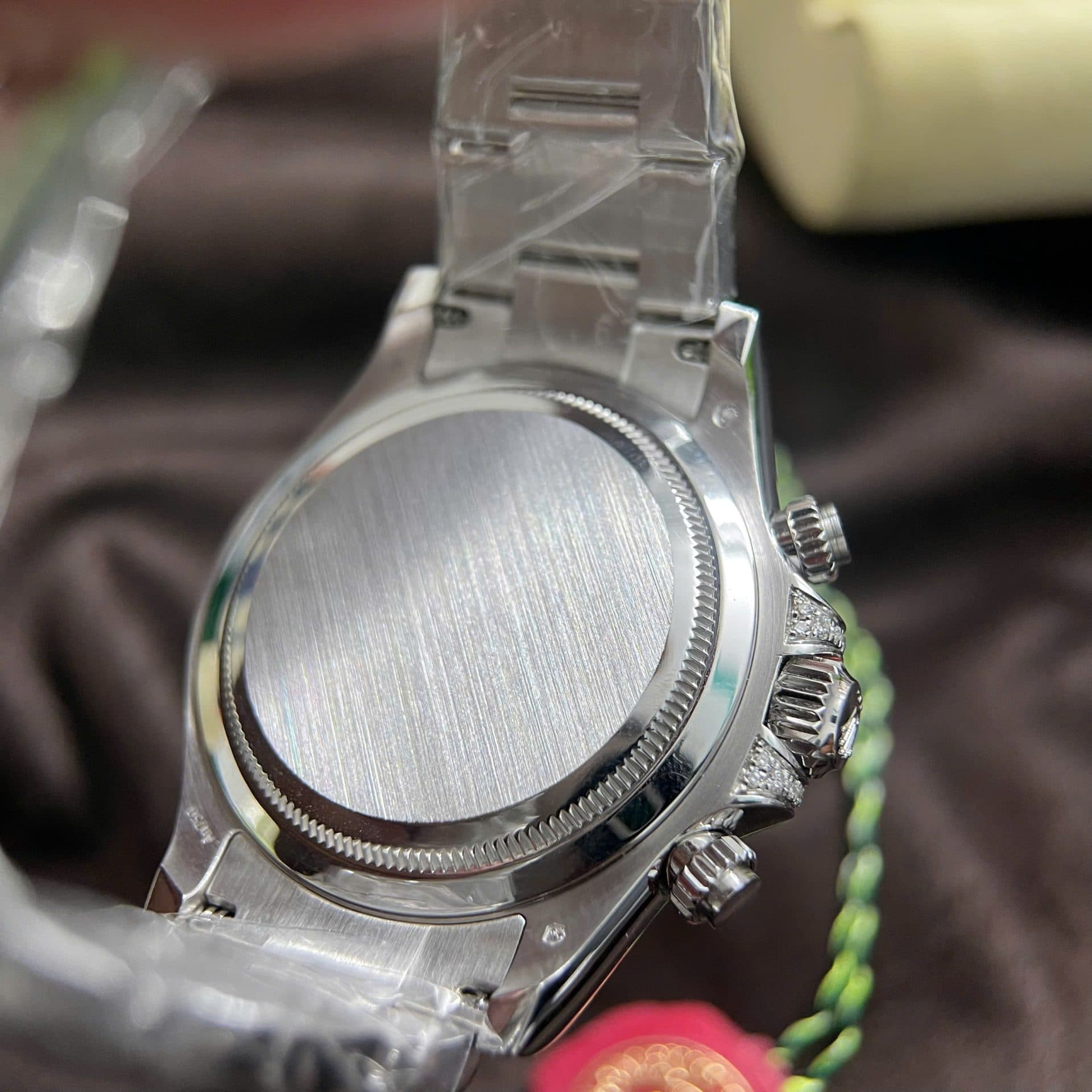 Dong-Ho-Rolex-Daytona-126599TRU-Vang-Trang-18K-Nguyen-Khoi-Ruby-Kim-Cuong-Tu-Nhien-40mm-10-1