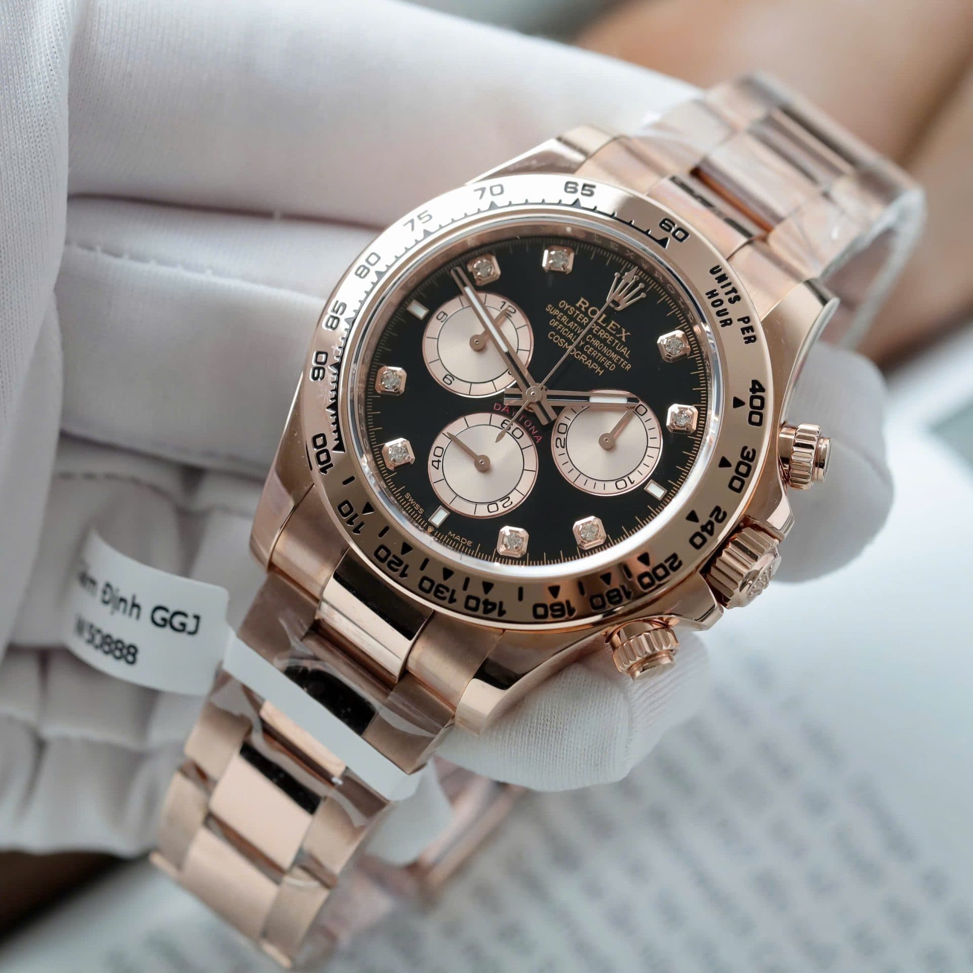 Dong-Ho-Rolex-Daytona-Che-Tac-Boc-Vang-That-Bo-Chuyen-Dong-Calibre-4131-40mm-3-1
