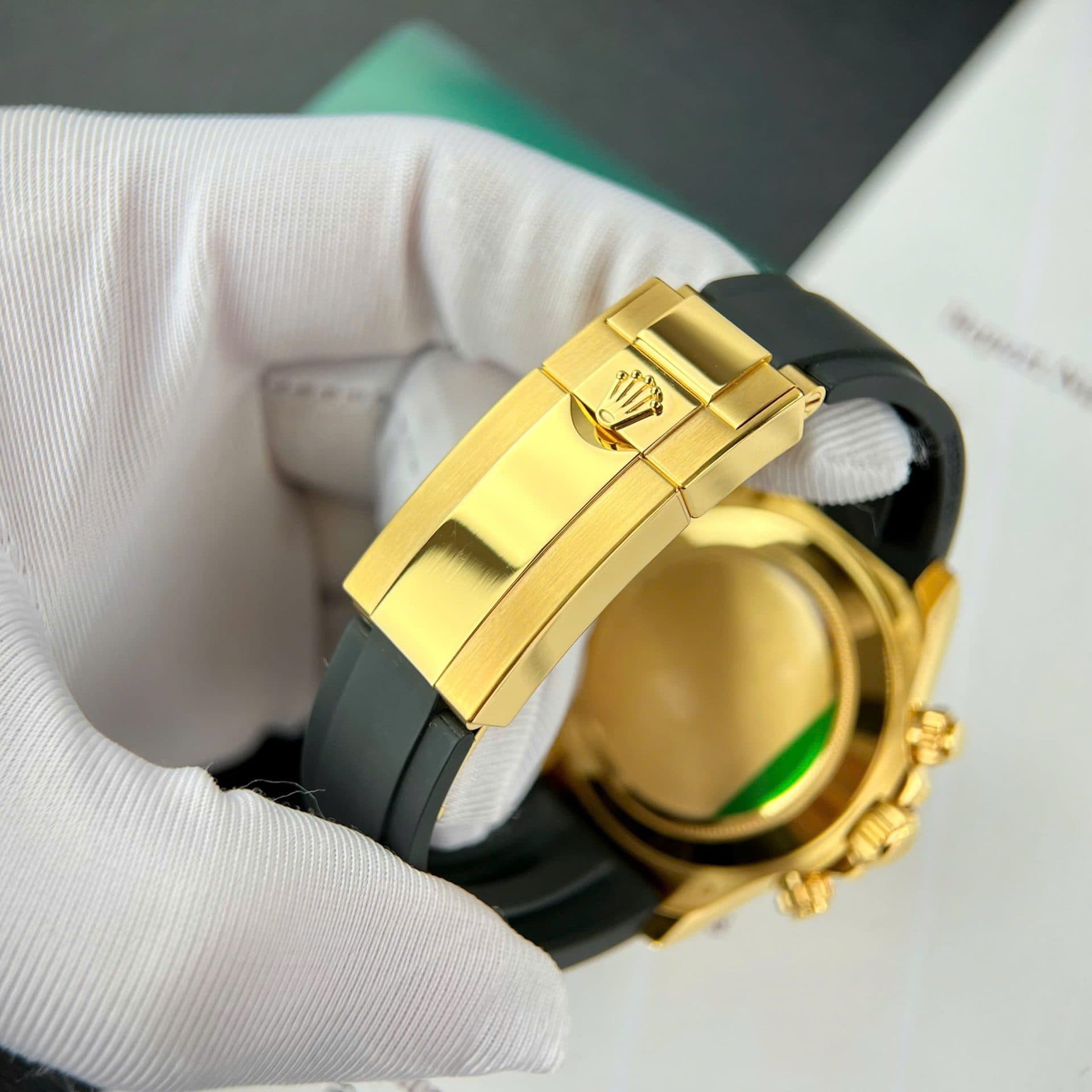 Dong-Ho-Rolex-Daytona-Che-Tac-Boc-Vang-That-Day-Cao-Su-40mm-1-1
